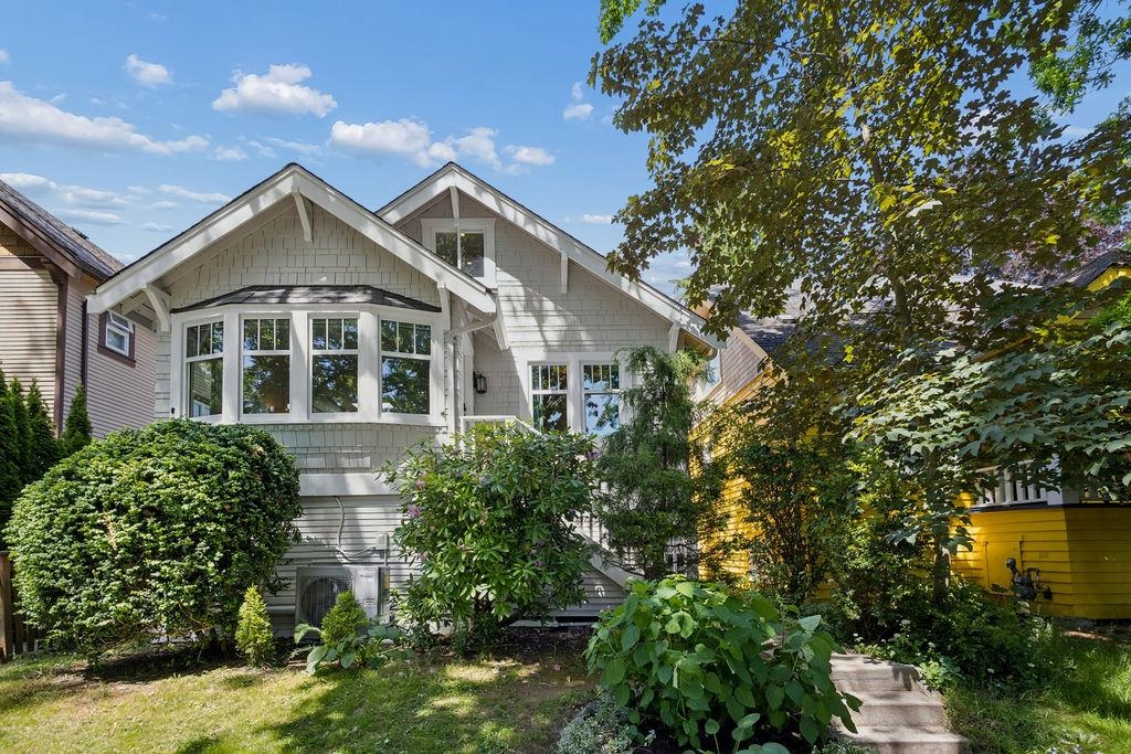 1255 E 23RD AVENUE, Vancouver BC V5V 1Z1, R3131294, BC,