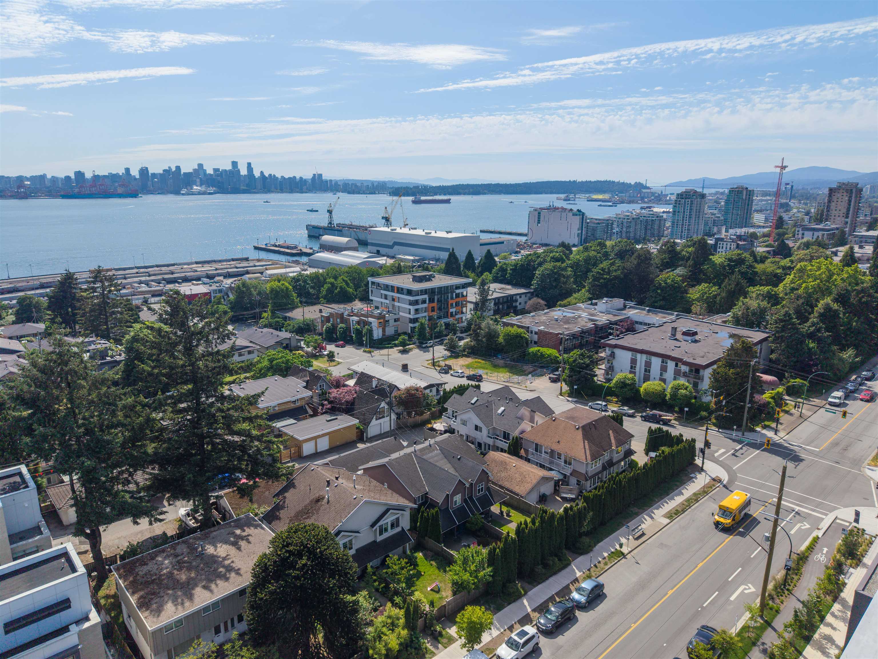 409-411 417-419 3RD STREET, R3131368, BC,