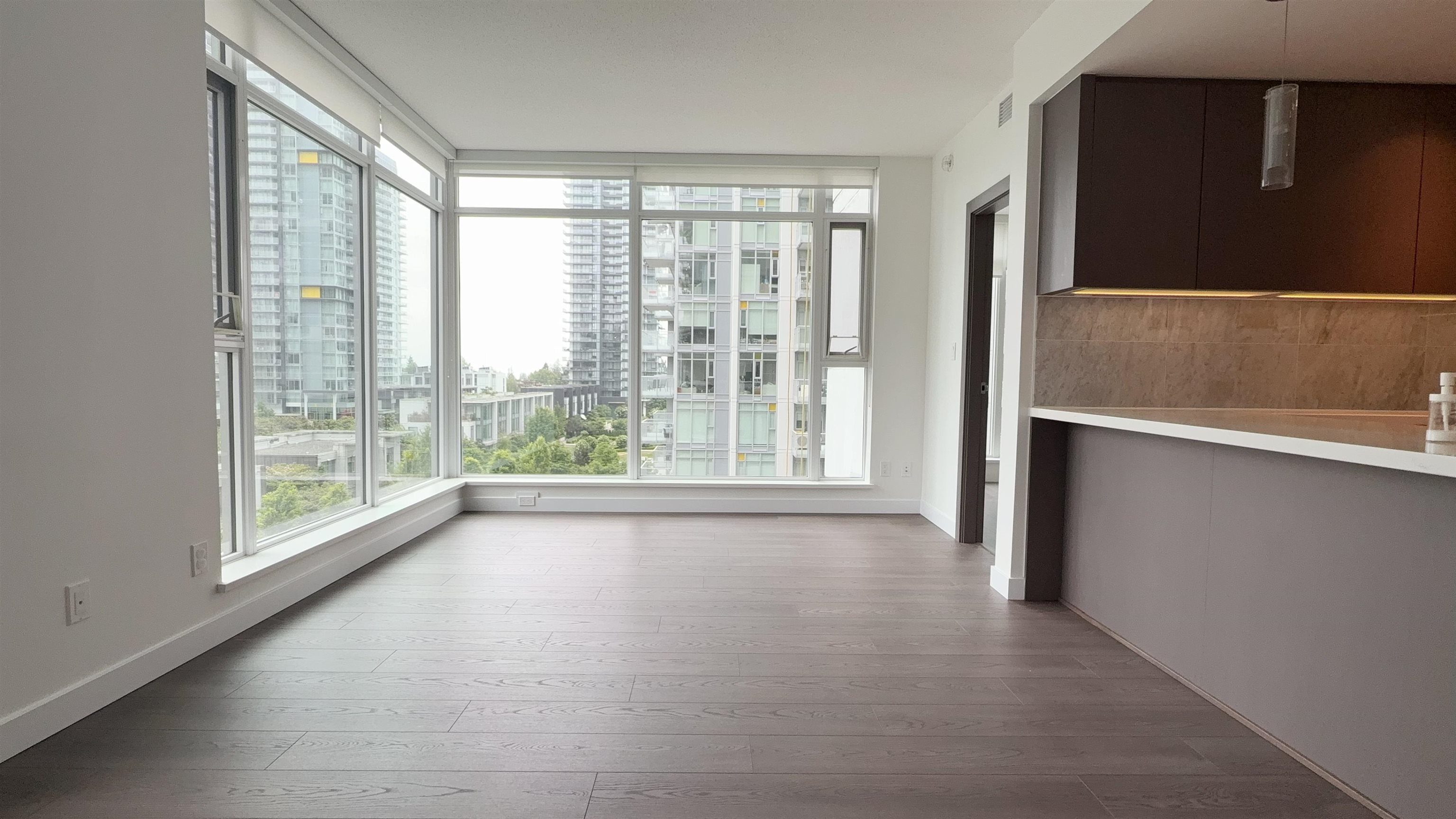 701 6538 NELSON AVENUE, R3131424, BC,