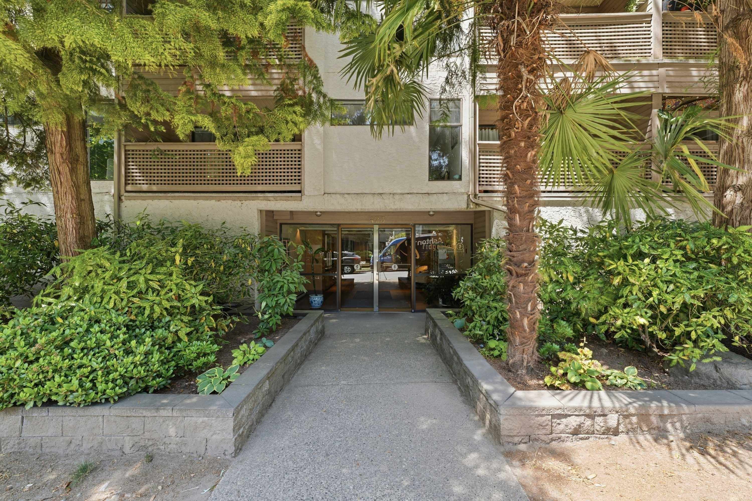 106 423 AGNES STREET, R3131485, BC,