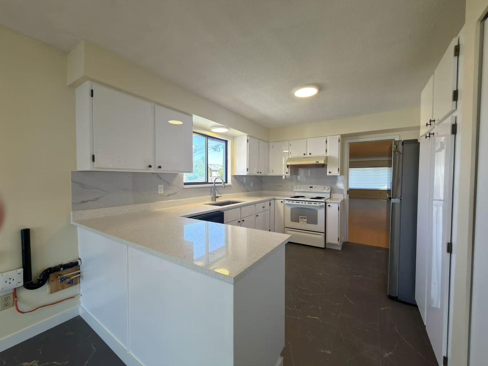2175 E 54 AVENUE, Vancouver BC V5P 1Y5, R3131501, BC,