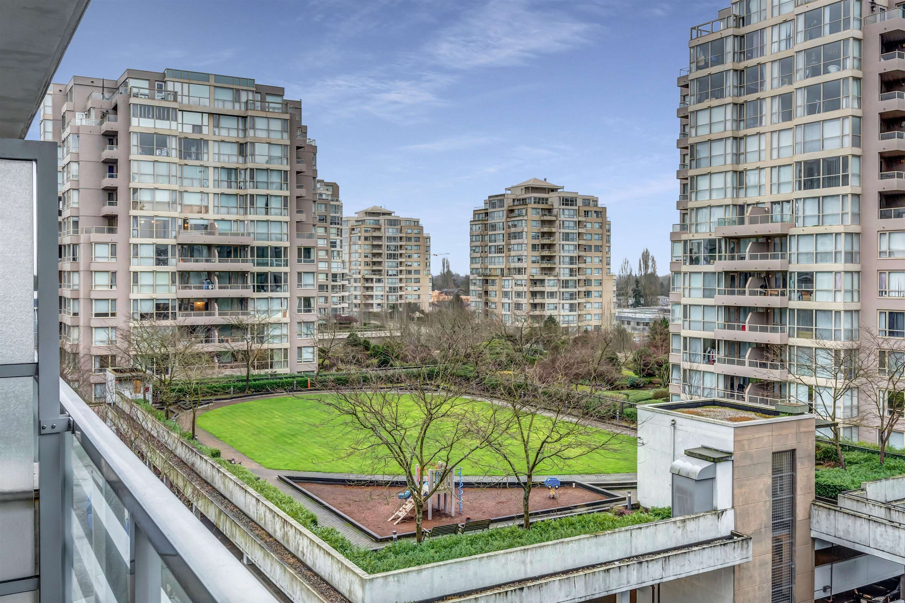 905 8068 WESTMINSTER HIGHWAY, R3131658, BC,