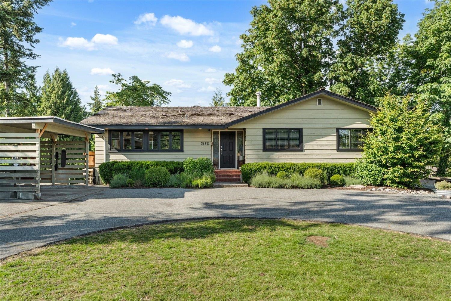 34251 GEORGE FERGUSON WAY, Abbotsford BC V2S 2N6, R3131667, BC,