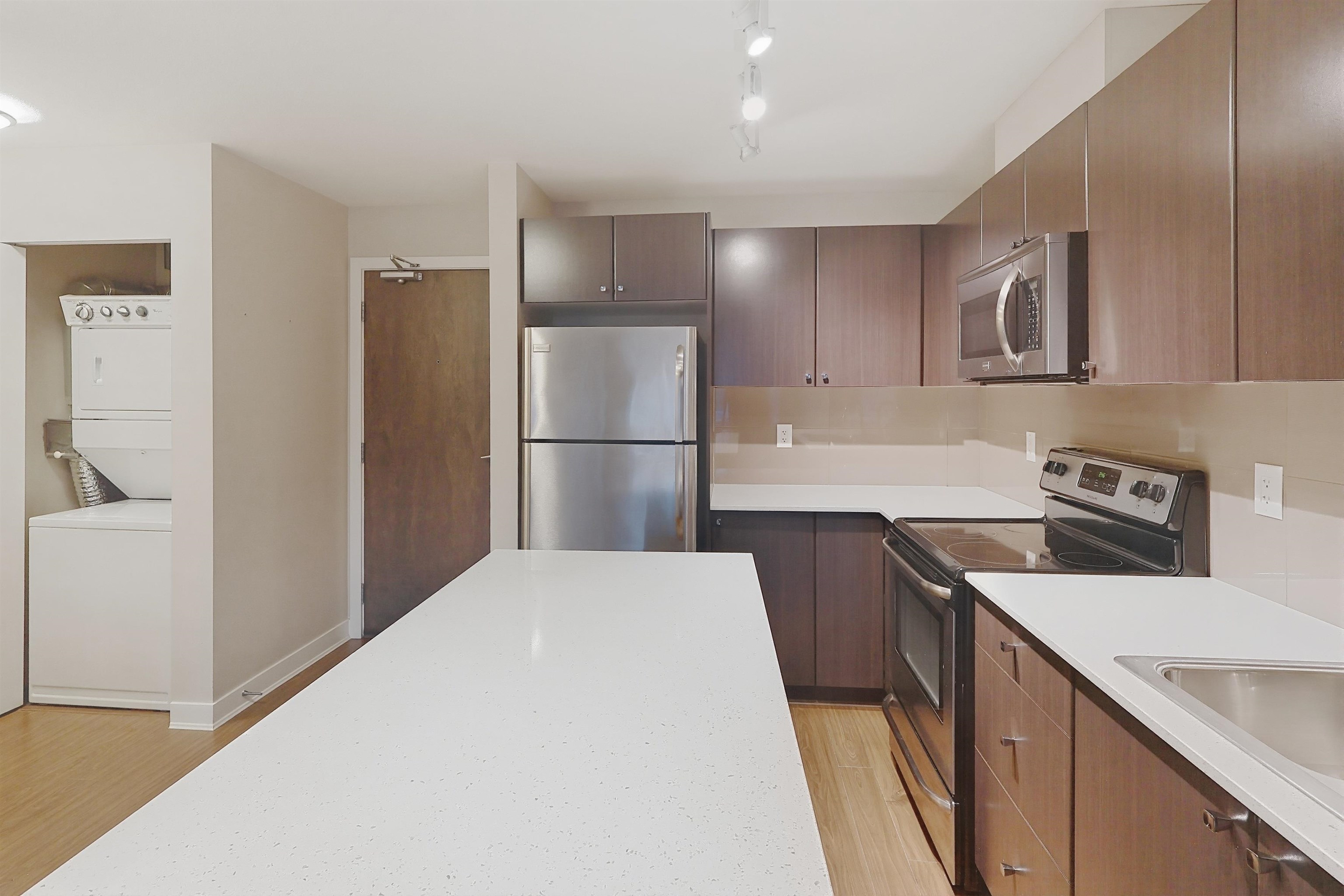 417 13740 75A AVENUE, R3131687, BC,