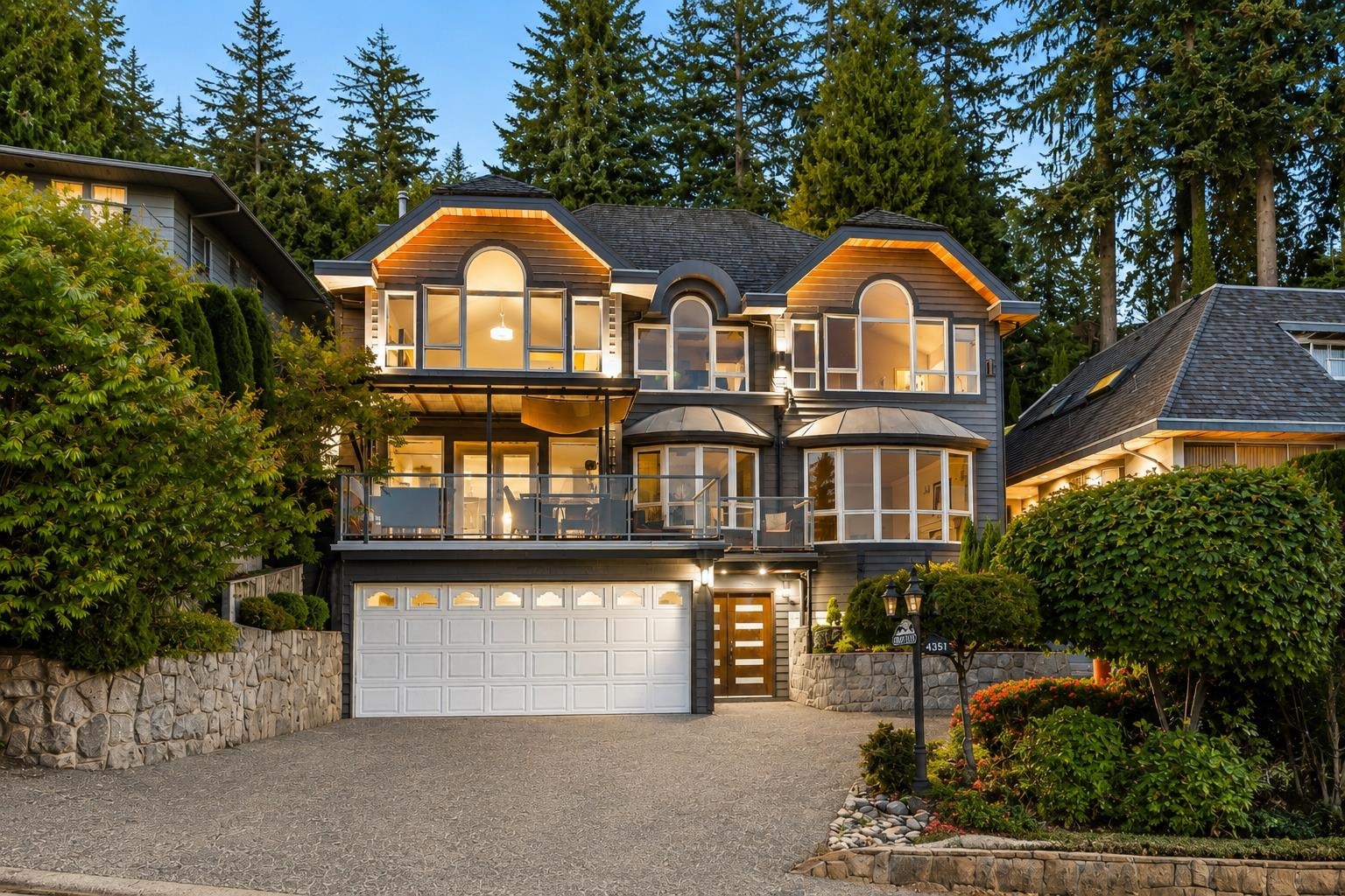4350 STARLIGHT WAY, North Vancouver BC V7N 3N9, R3131741, BC,