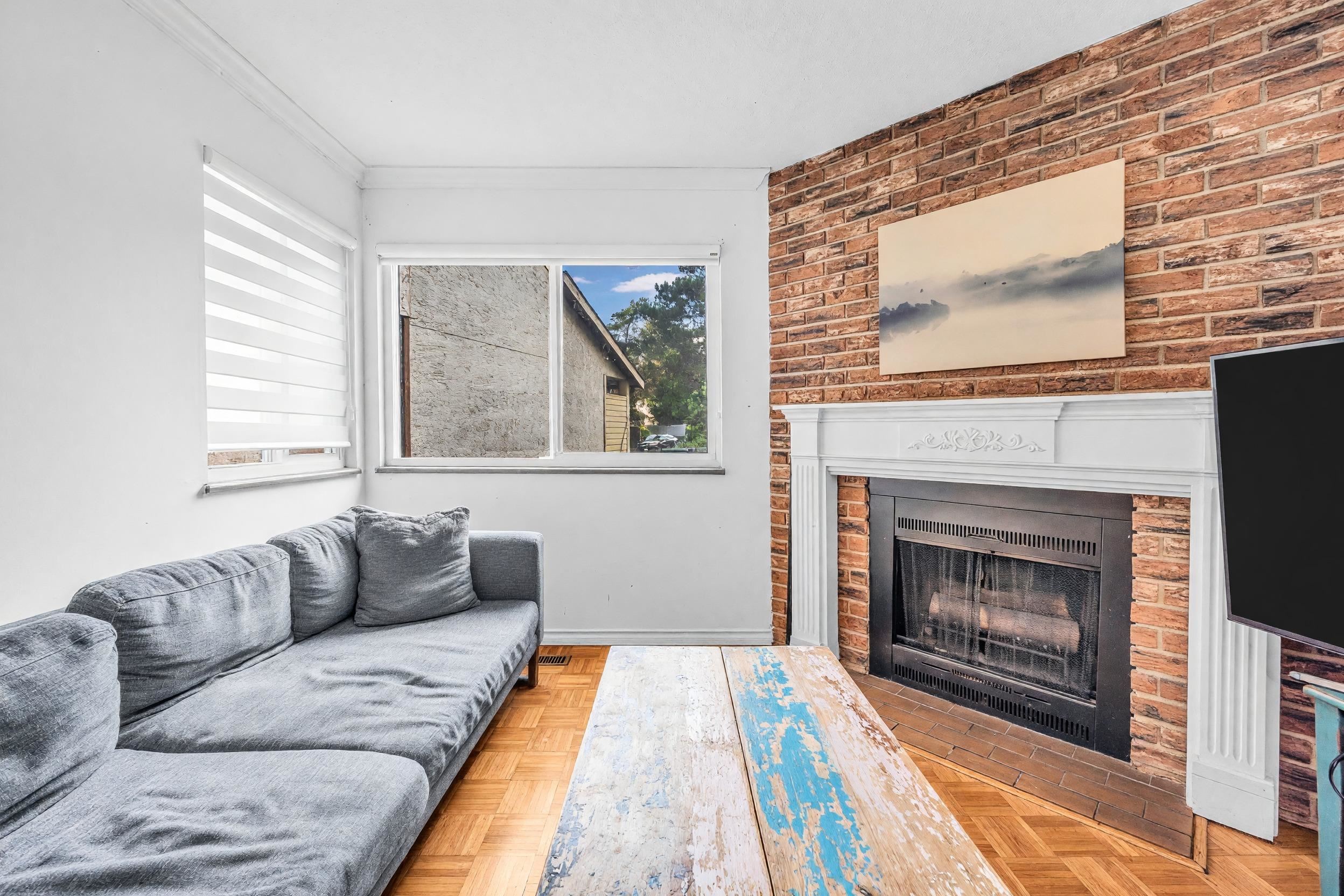 9618 139 STREET, Surrey BC V3T 5H3, R3131798, BC,