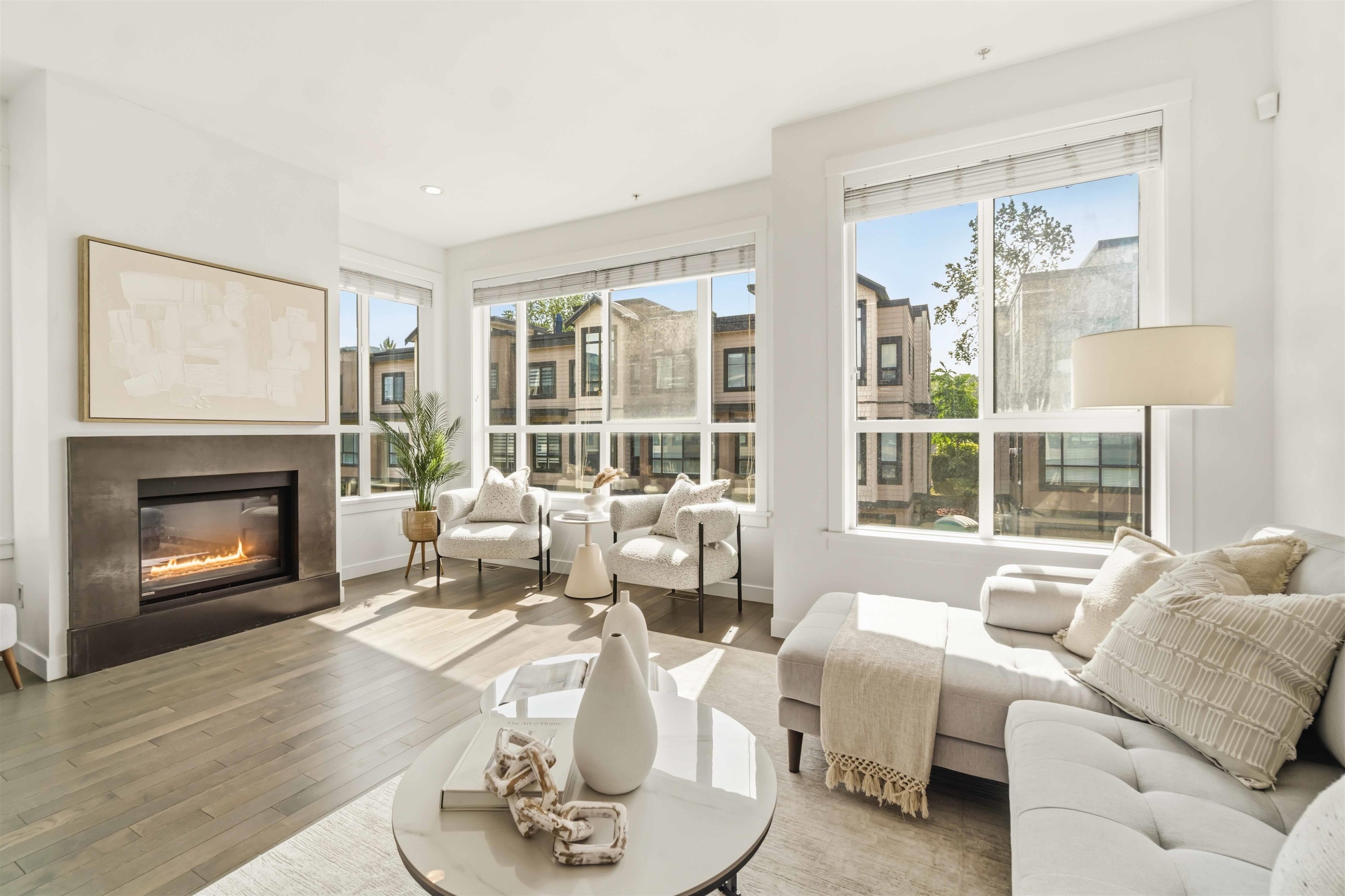 30 100 WOOD STREET, R3131825, BC,