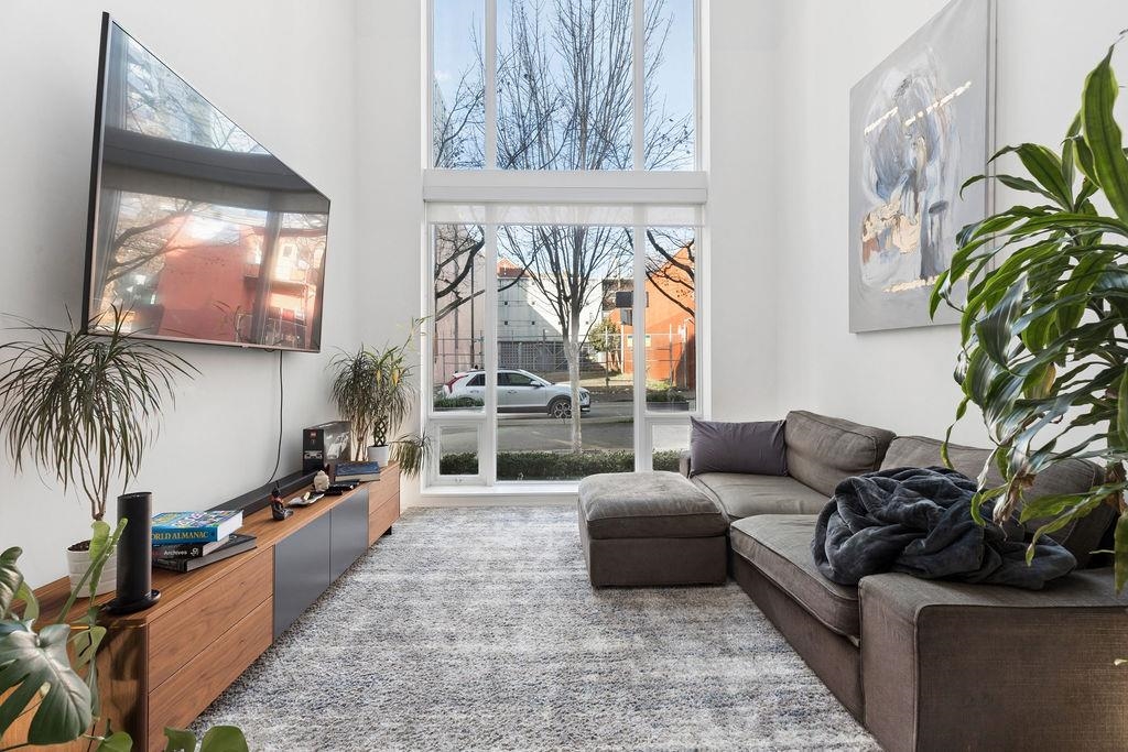 1106 HORNBY STREET, Vancouver BC V6Z 1V8, R3131969, BC,