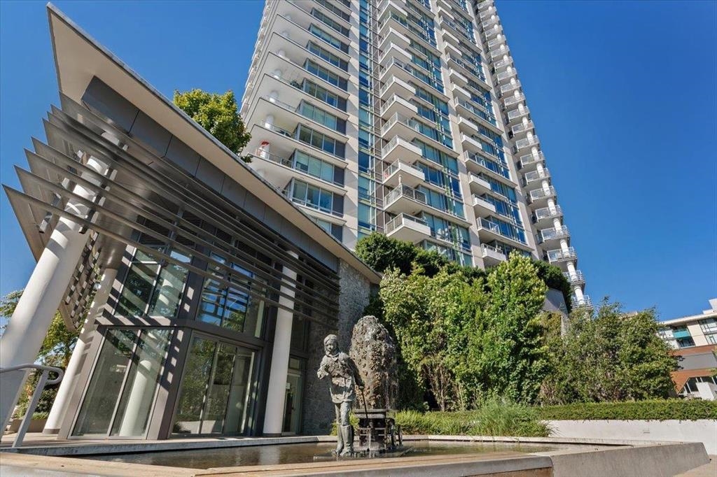 1508 680 SEYLYNN CRESCENT, R3132009, BC,
