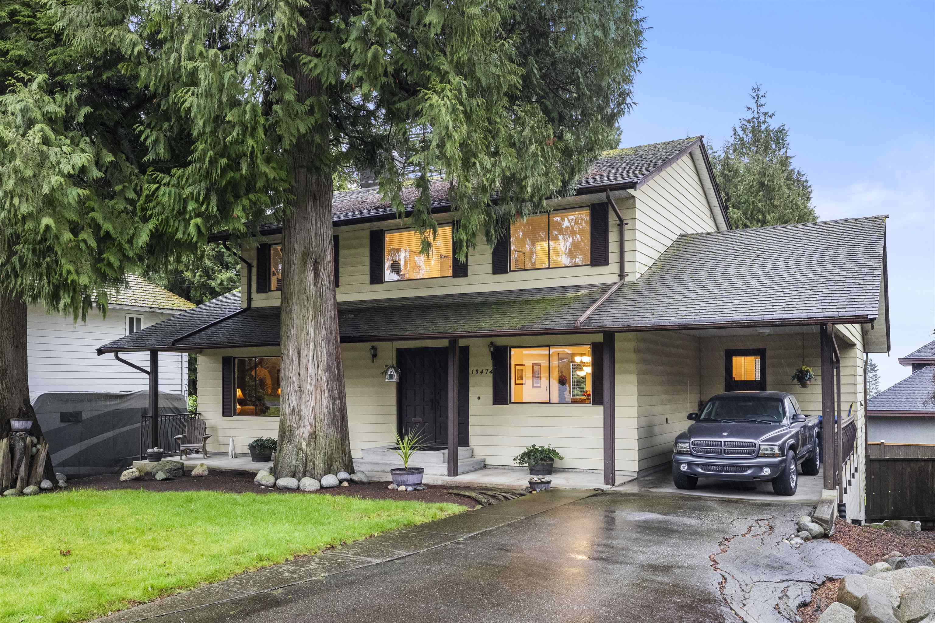 13474 15 AVENUE, Surrey BC V4A 1L2, R3132043, BC,