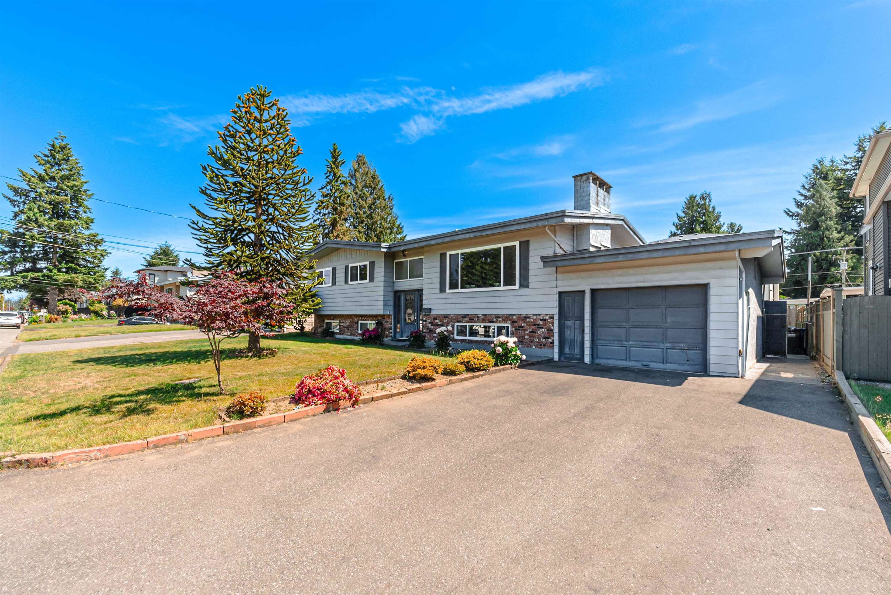 2104 BAKERVIEW STREET, Abbotsford BC V2T 3B1, R3132070, BC,
