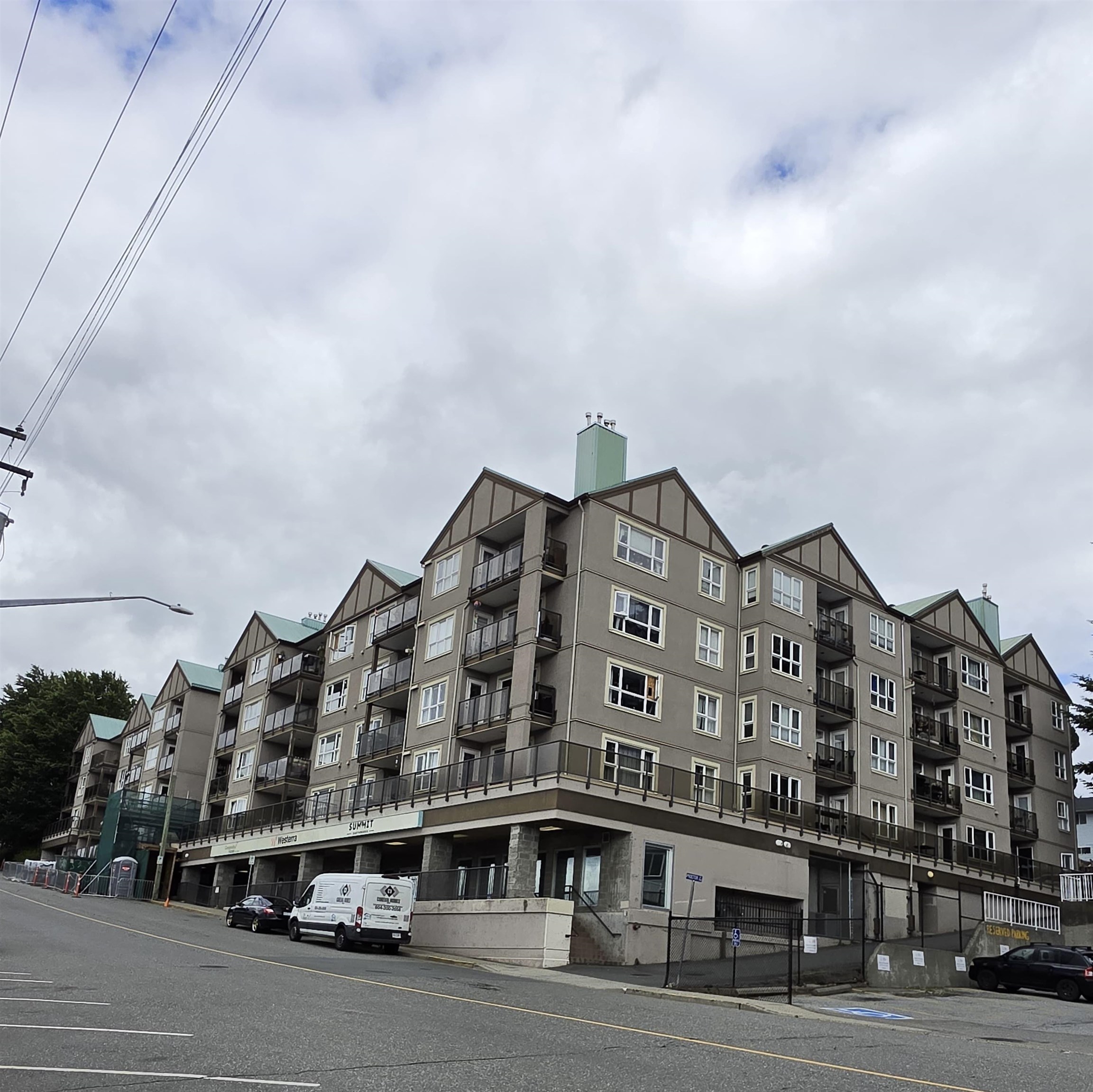 418 33165 2ND AVENUE, R3132171, BC,