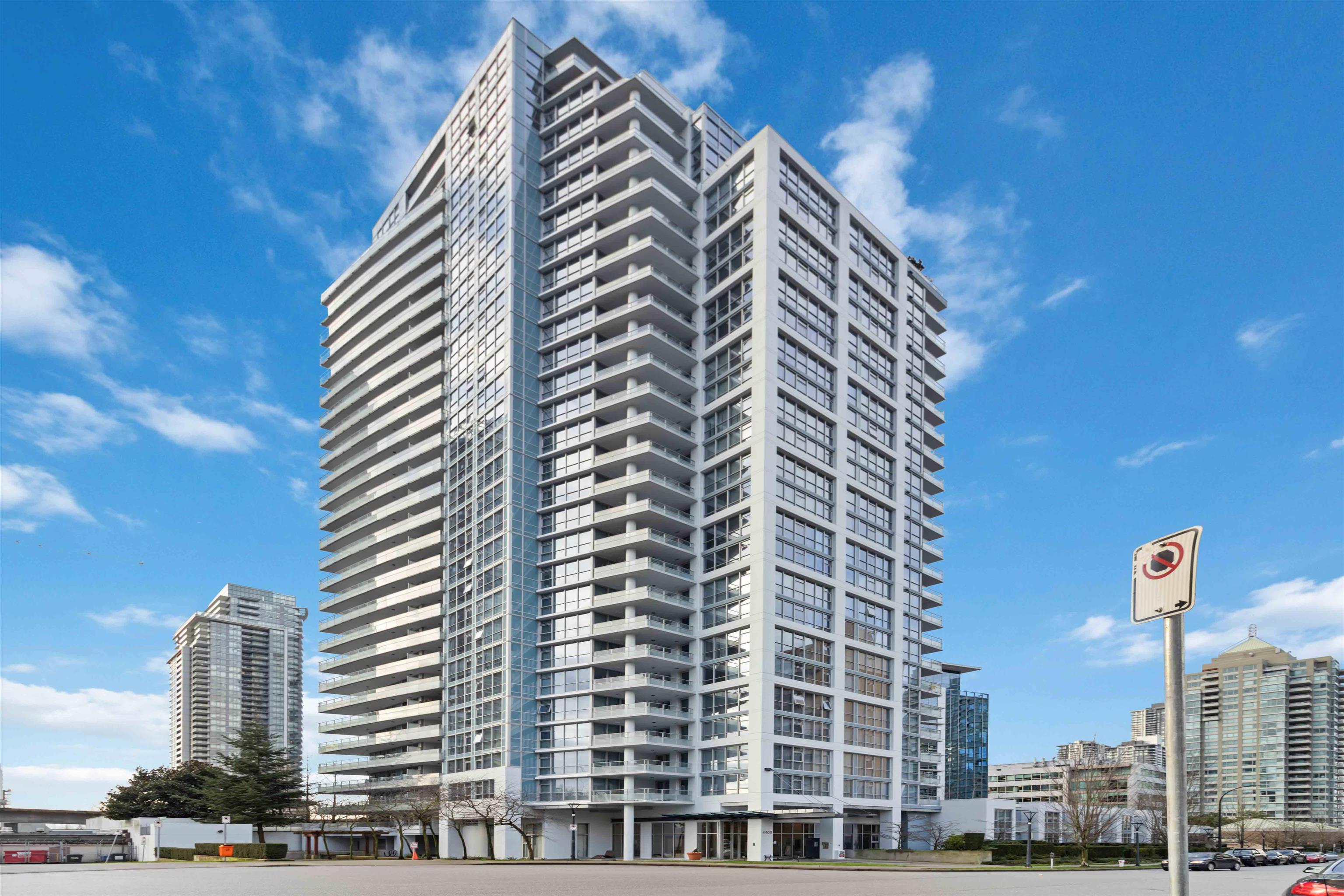 2803 4400 BUCHANAN STREET, R3132192, BC,