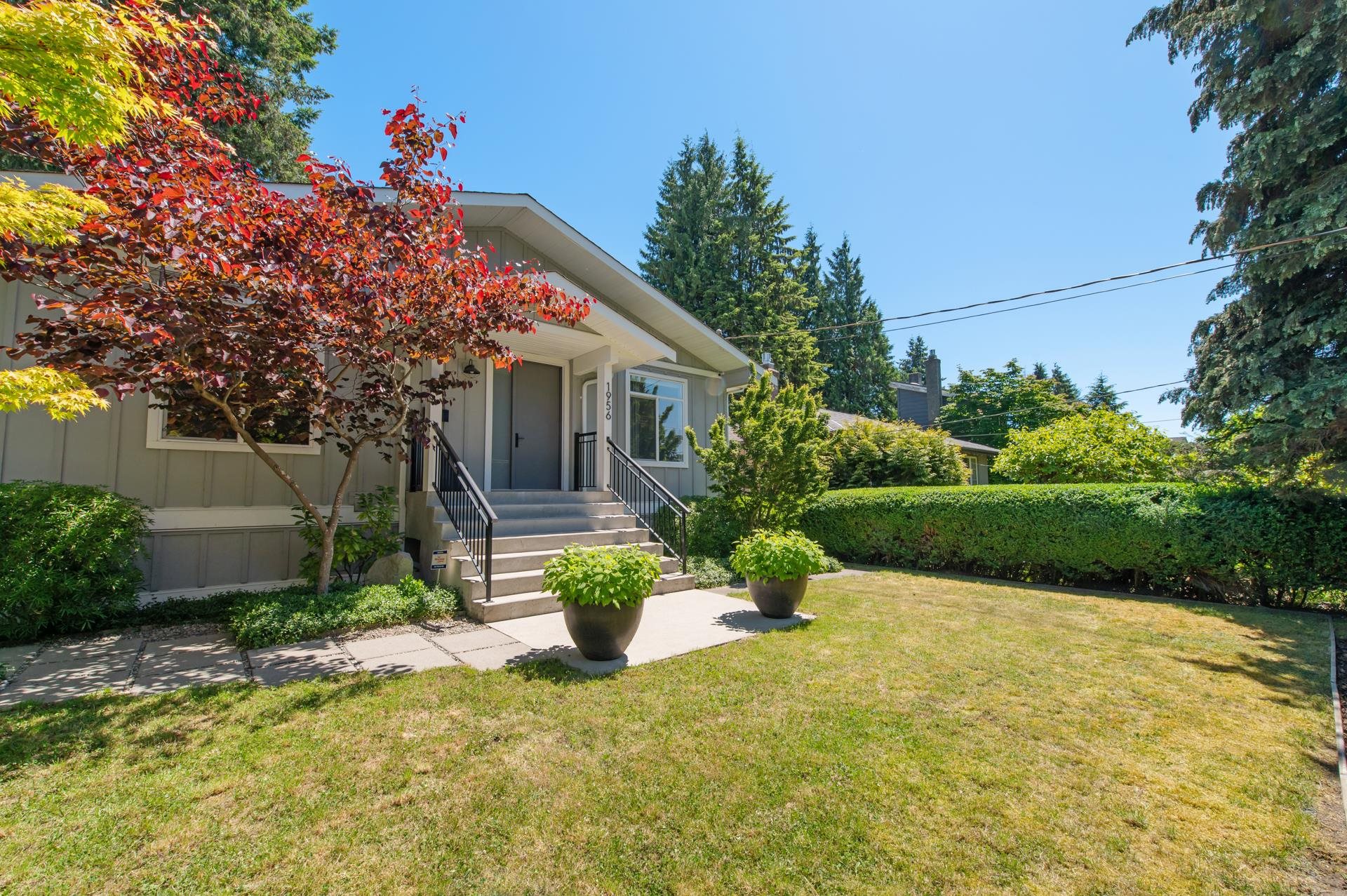 1956 WESTVIEW DRIVE, North Vancouver BC V7M 3A9, R3132216, BC,