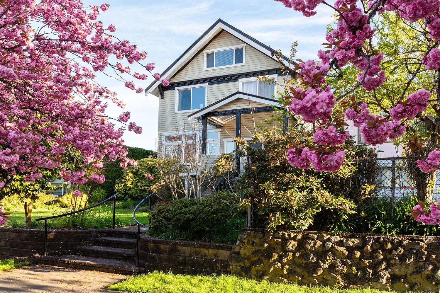111 E 61ST AVENUE, Vancouver BC V5X 2B3, R3132273, BC,