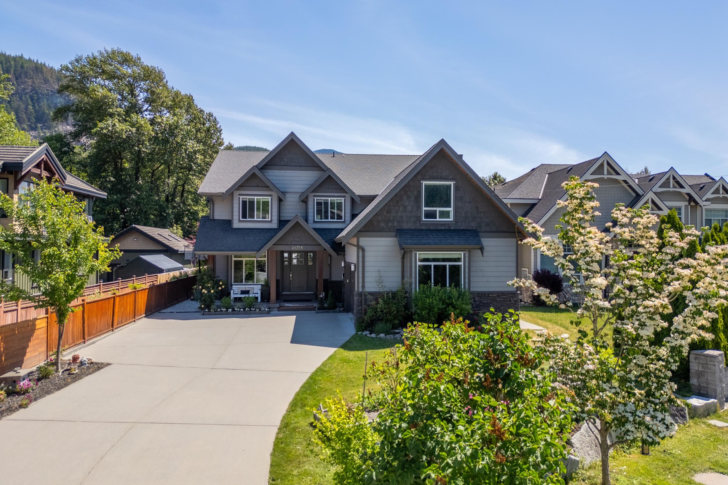 41510 GOVERNMENT ROAD, Squamish BC V0N 3G0, R3132380, BC,