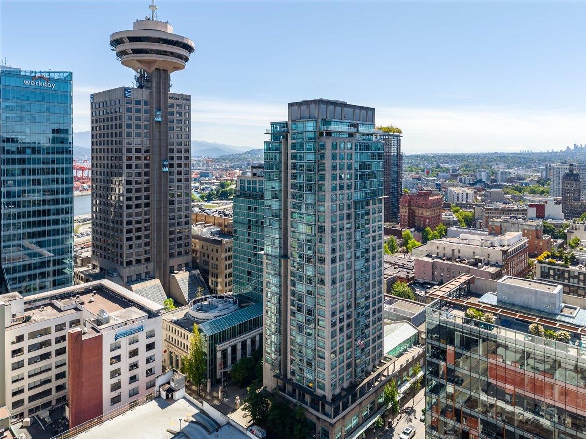2008 438 SEYMOUR STREET, R3132551, BC,