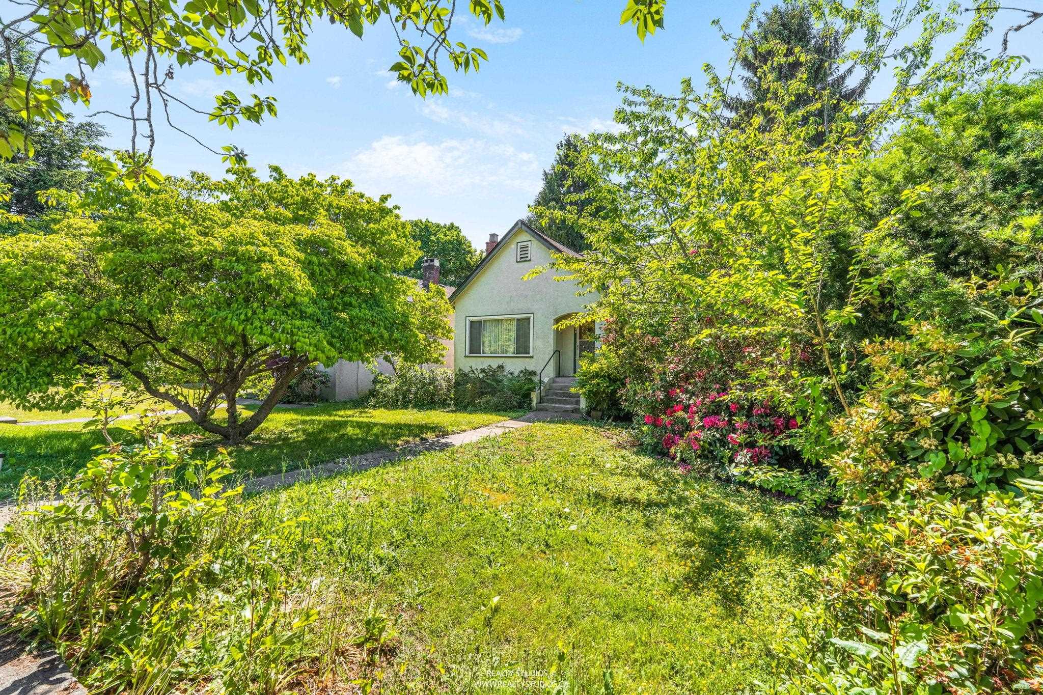 28 W KING EDWARD AVENUE, Vancouver BC V5Y 2H7, R3132691, BC,