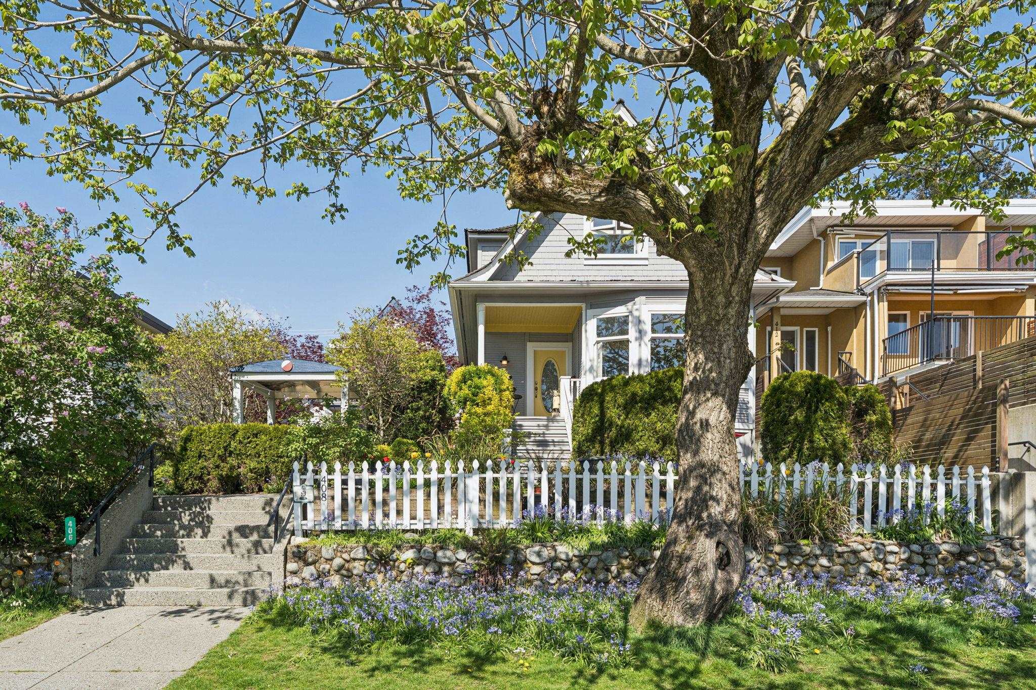 408 E 2ND STREET, North Vancouver BC V7L 1C8, R3132709, BC,