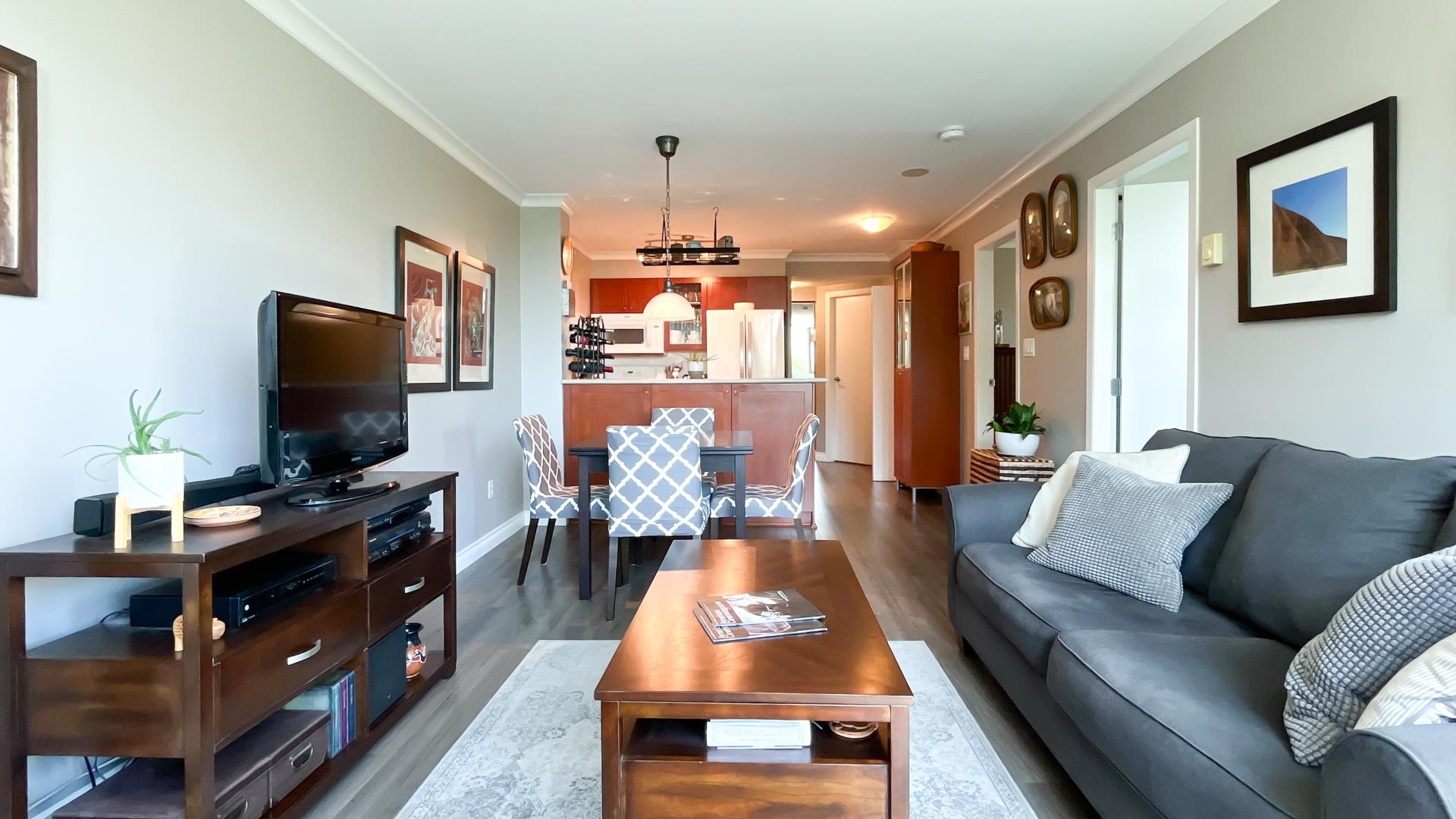 206 2733 CHANDLERY PLACE, R3132870, BC,
