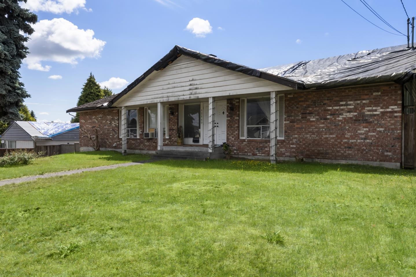 12140 96 AVENUE, Surrey BC V3V 1W4, R3132875, BC,