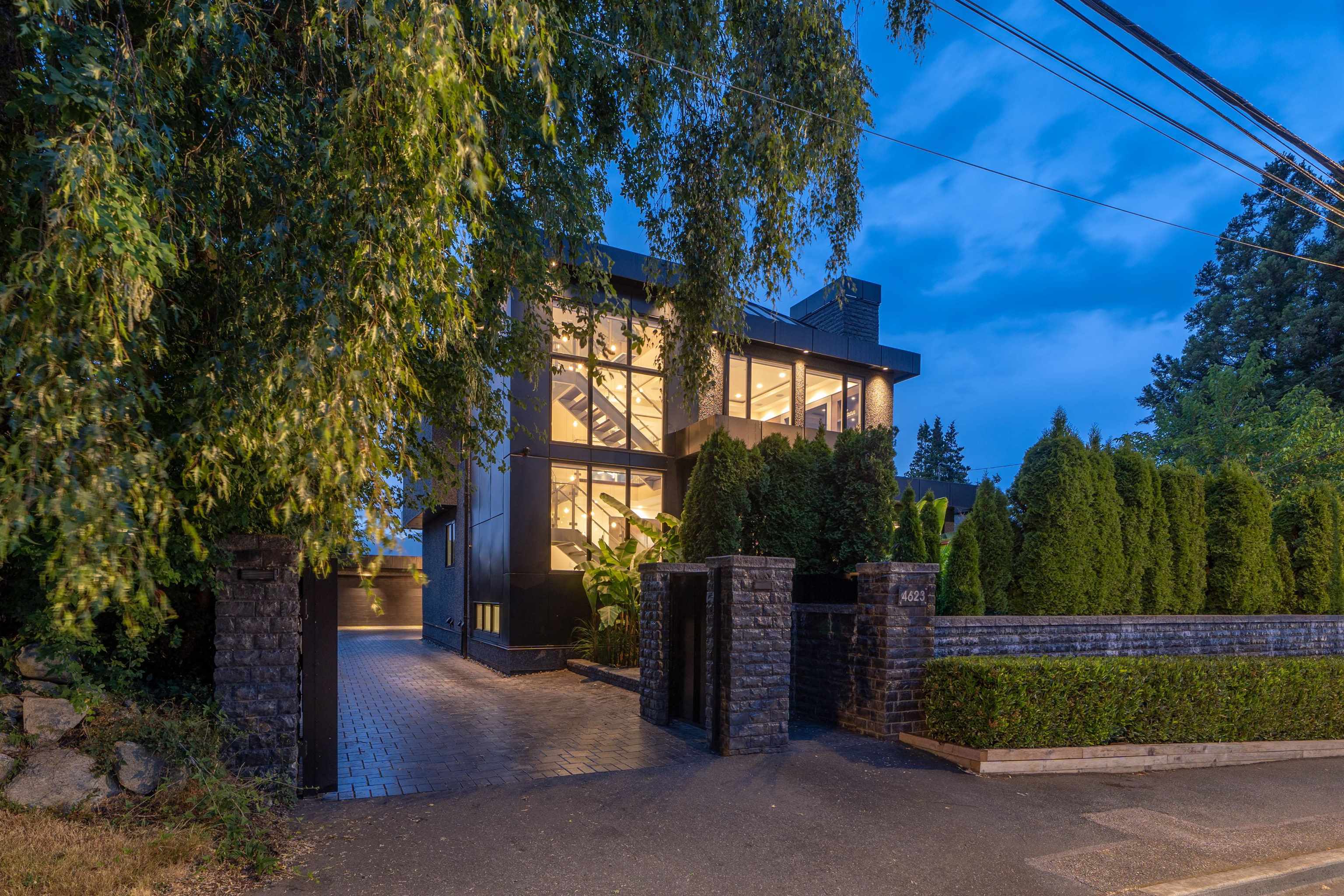 4623 W 4TH AVENUE, Vancouver BC V6R 1R6, R3132939, BC,