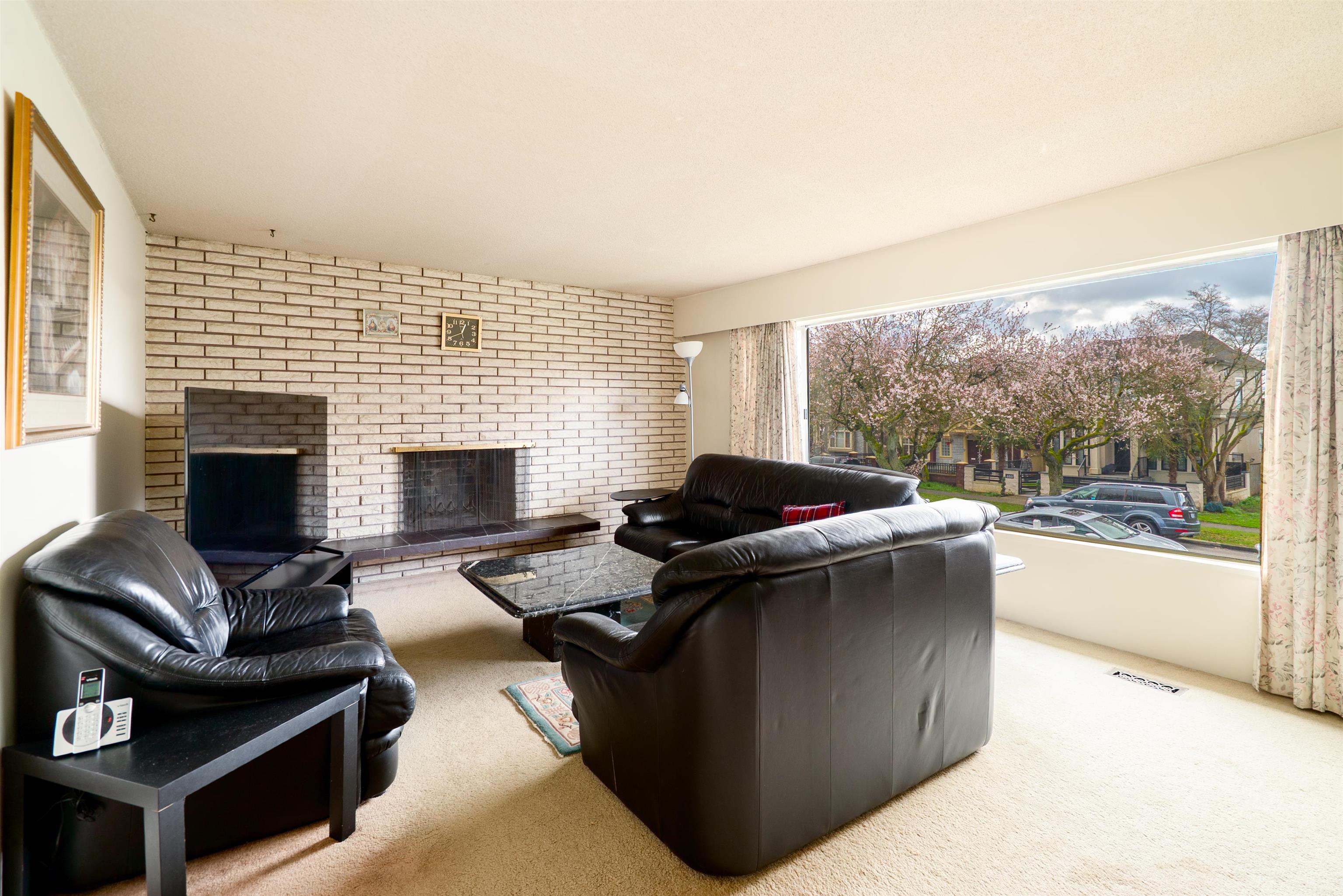 437 E 55TH AVENUE, Vancouver BC V5X 1N3, R3132968, BC,