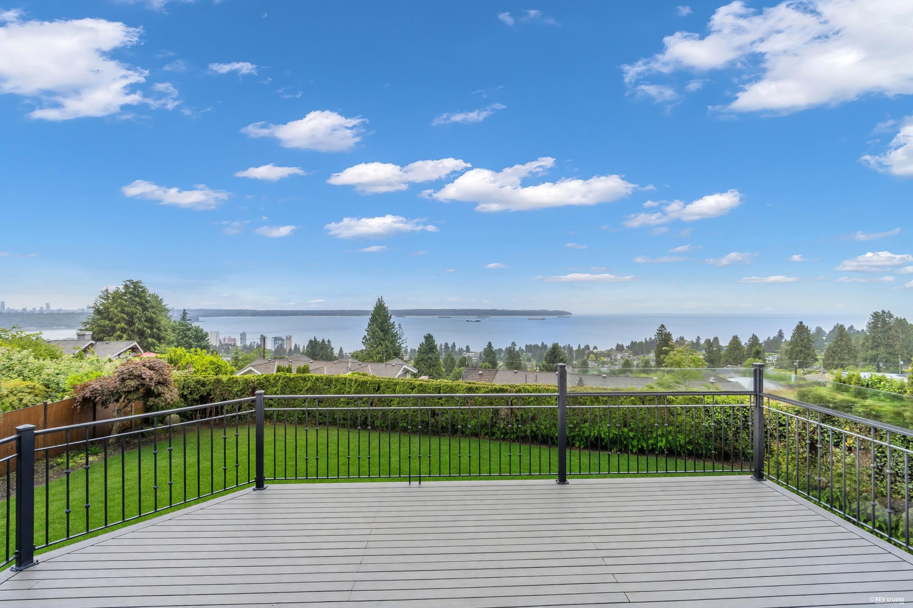 2340 ORCHARD LANE, West Vancouver BC V7V 4X6, R3133164, BC,