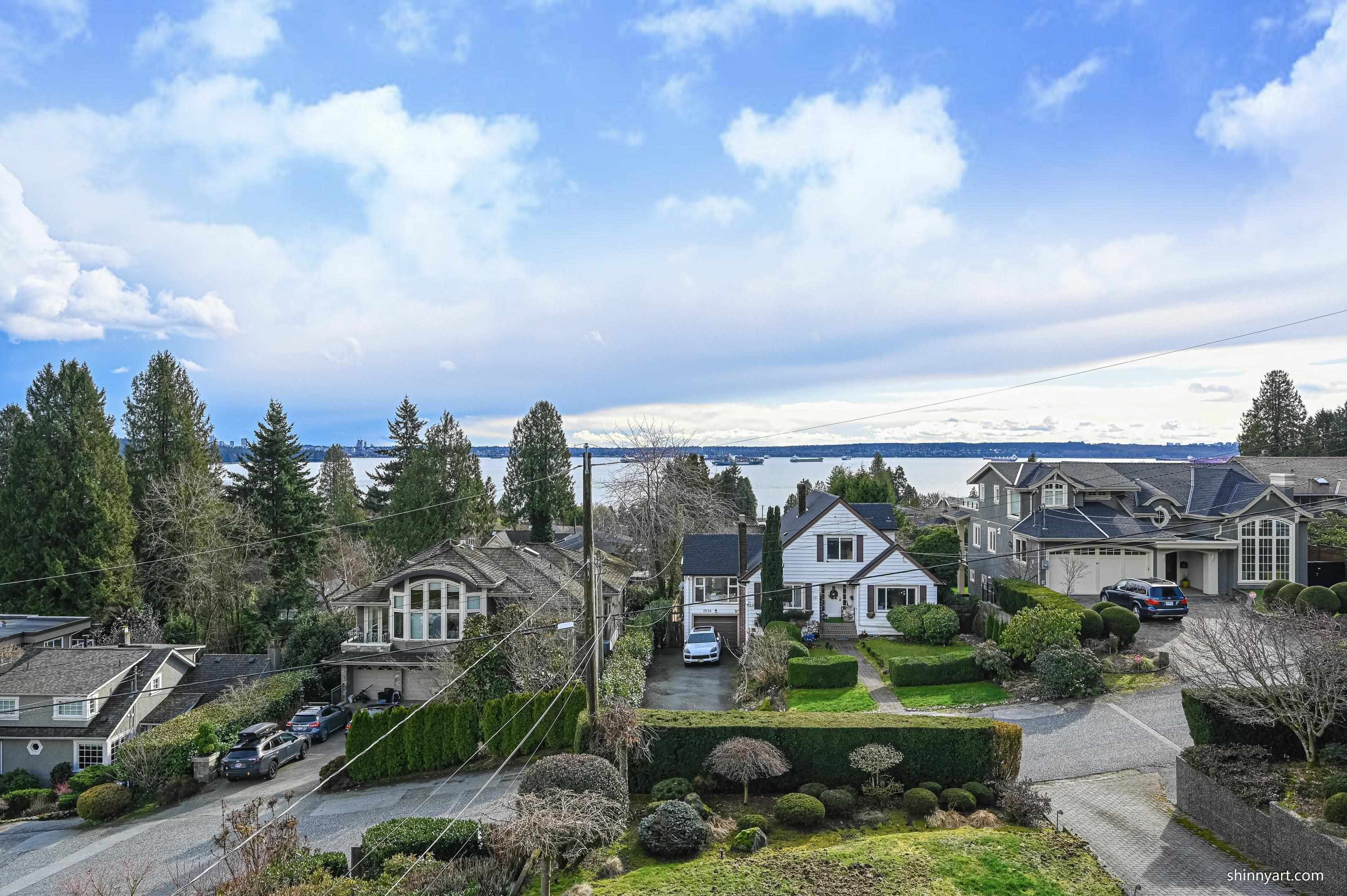 2557 LAWSON AVENUE, West Vancouver BC V7V 2G1, R3133175, BC,
