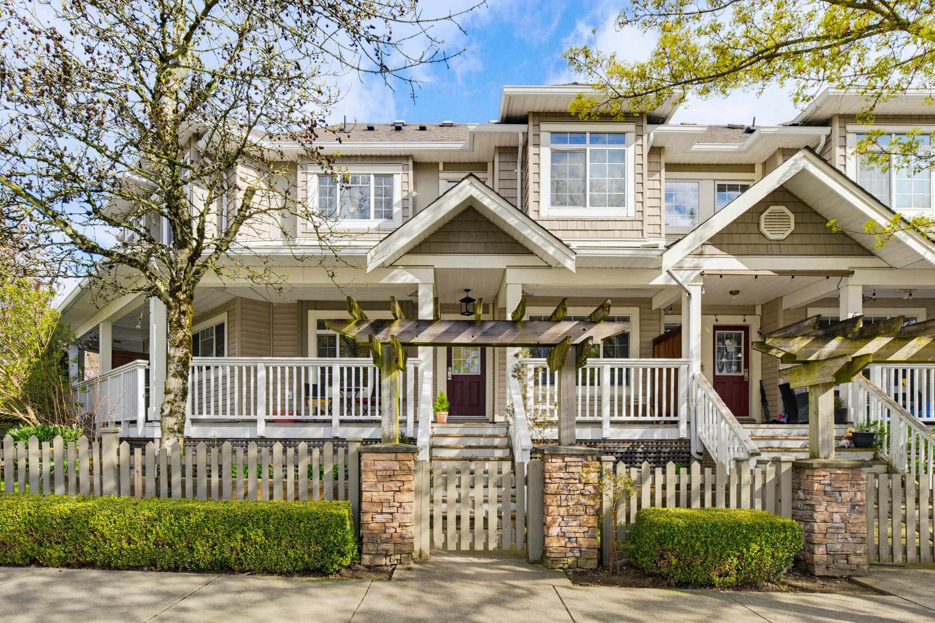 MLS® listing #R3133181 for sale located at 65 6852 193 STREET