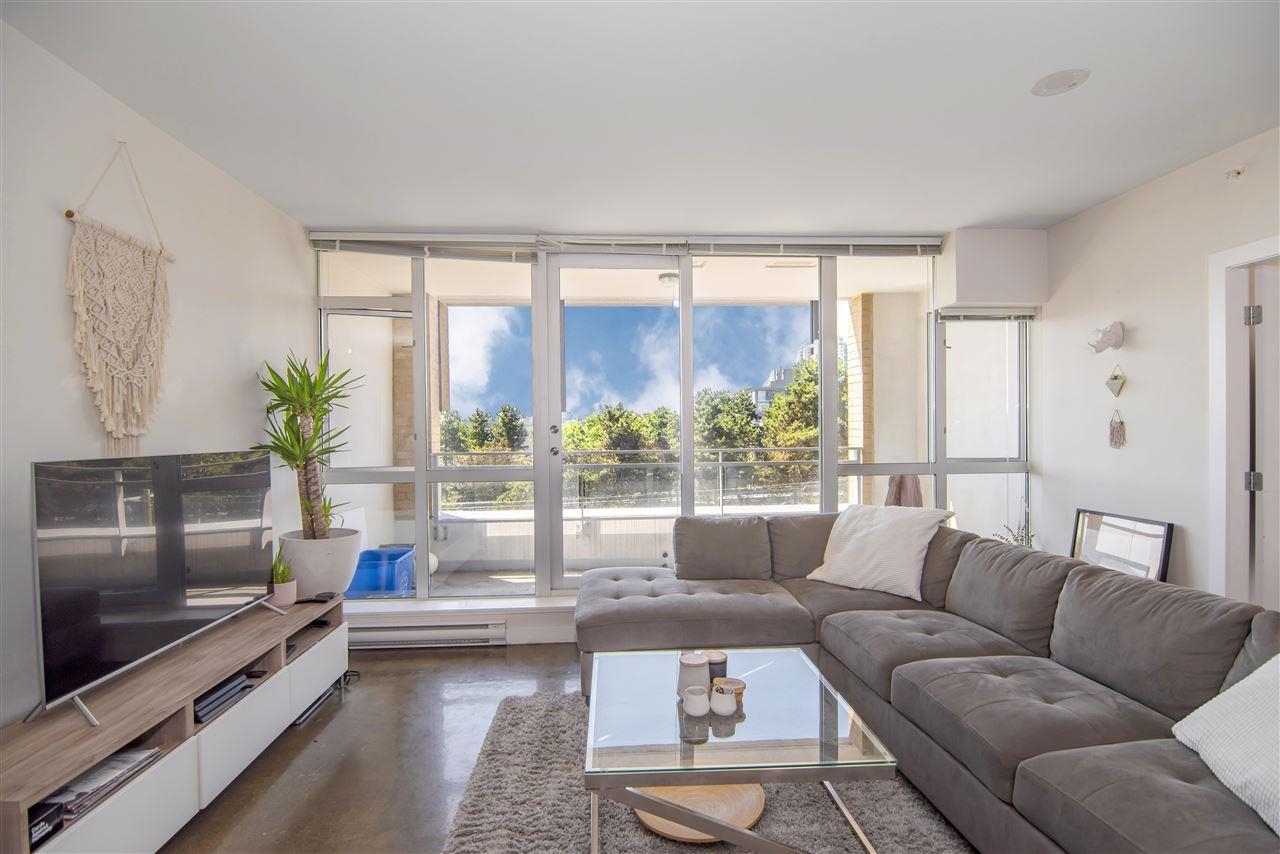 720 221 UNION STREET, R3133295, BC,