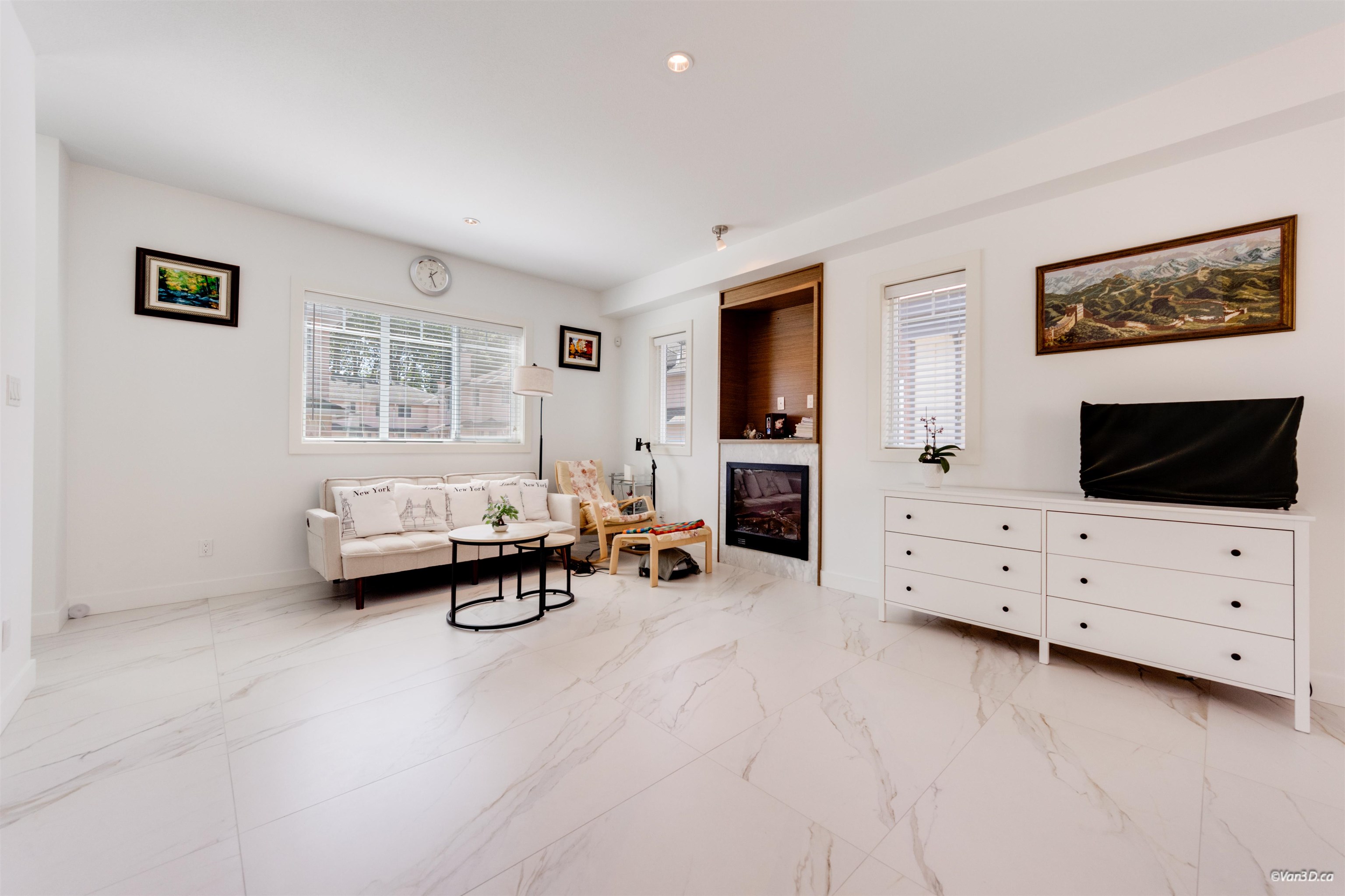 9 7199 MOFFATT ROAD, R3133344, BC,