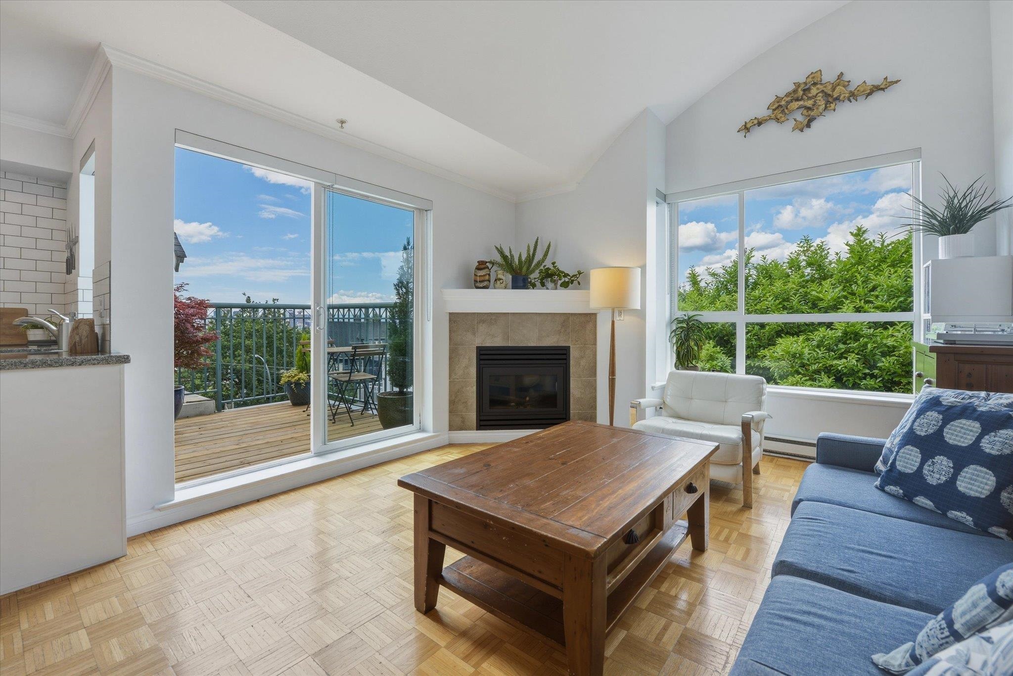 402 1617 GRANT STREET, R3133353, BC,