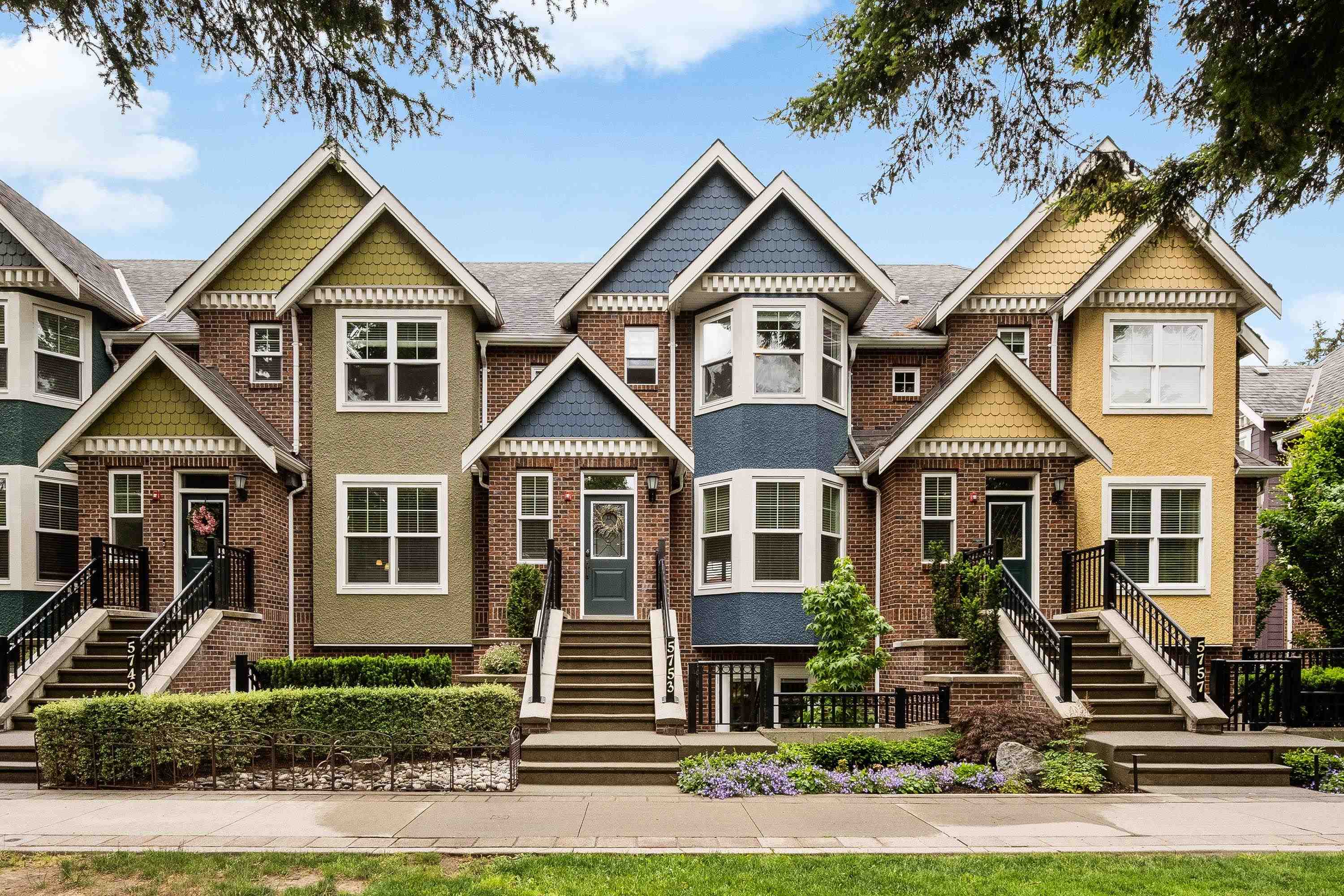 5753 GARRISON BOULEVARD, Chilliwack BC V2R 0S8, R3133381, BC,