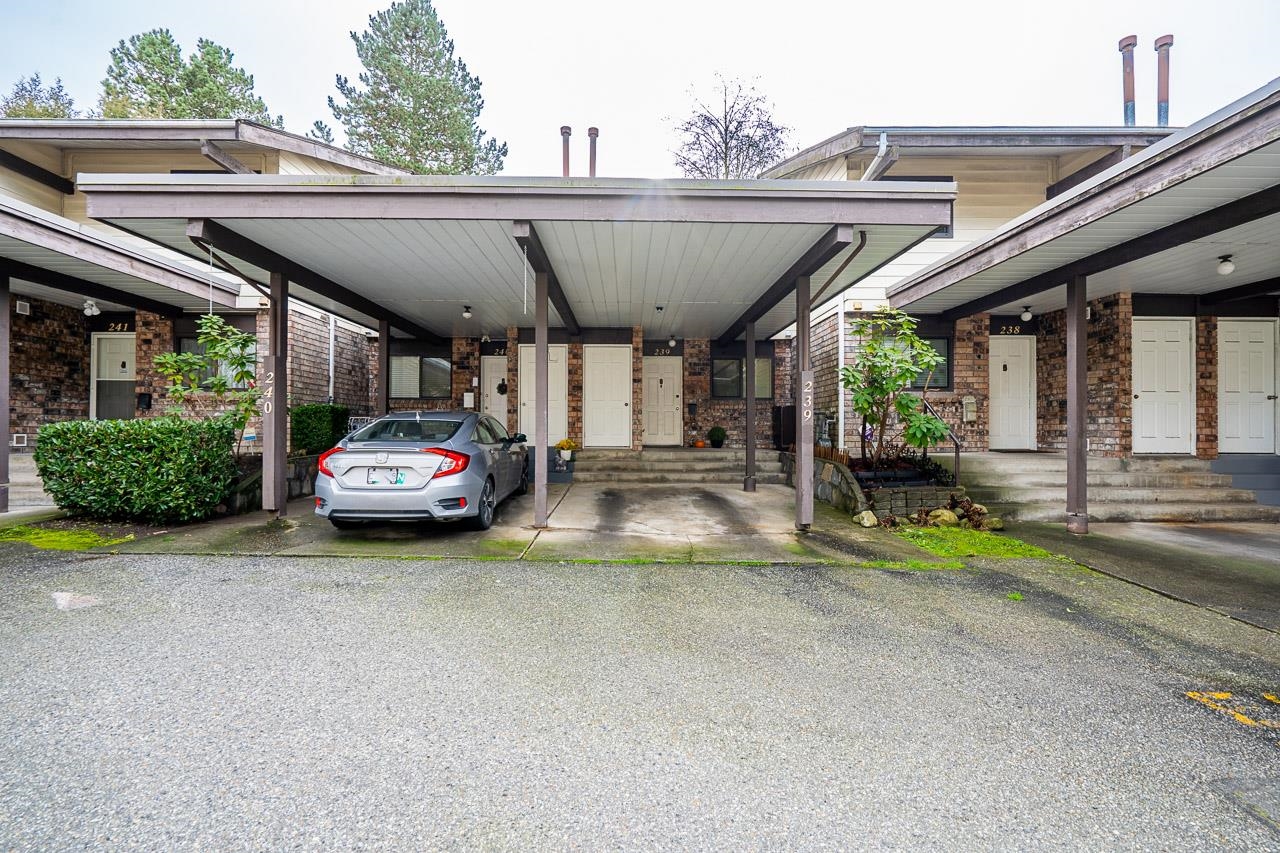239 7447 140 STREET, R3133398, BC,