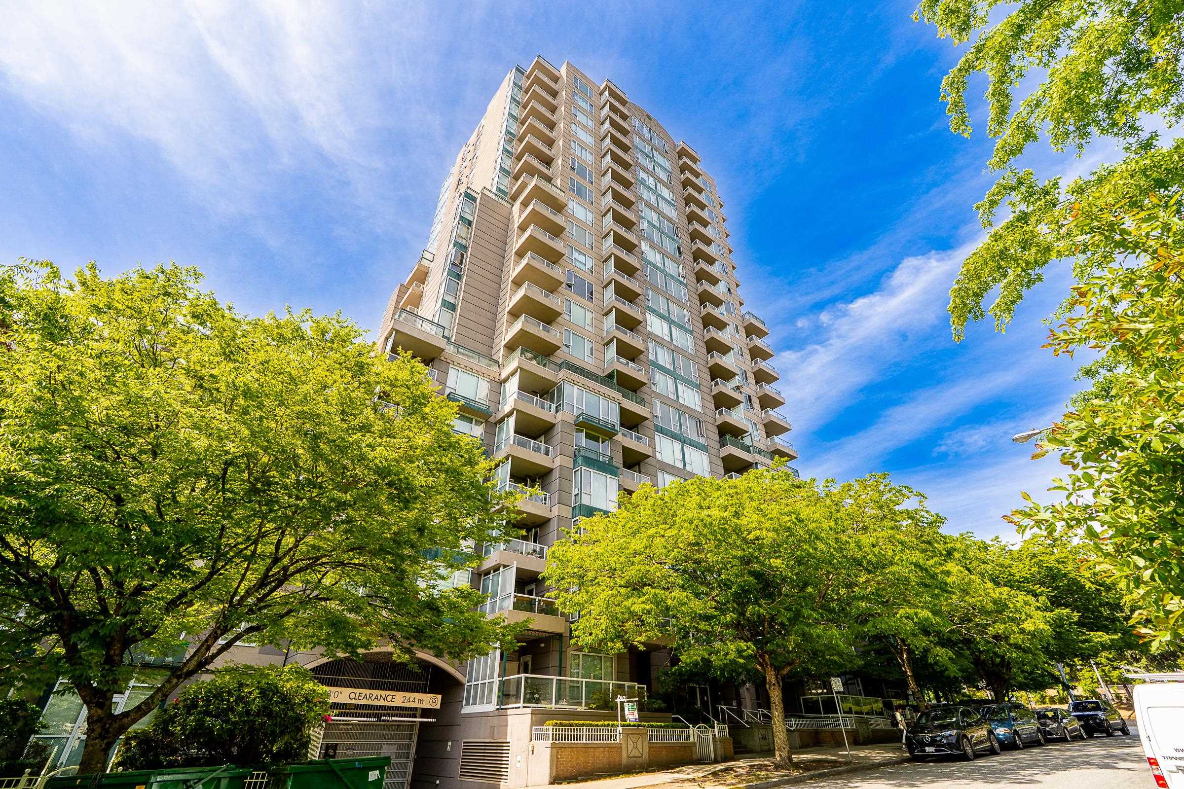 504 5189 GASTON STREET, R3133526, BC,