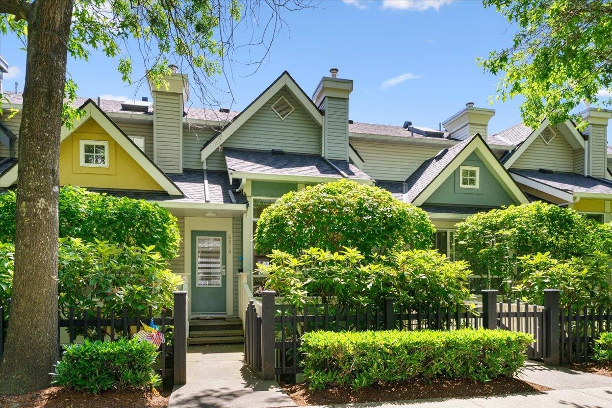 6878 VILLAGE GRN, Burnaby BC V5E 4K9, R3133561, BC,