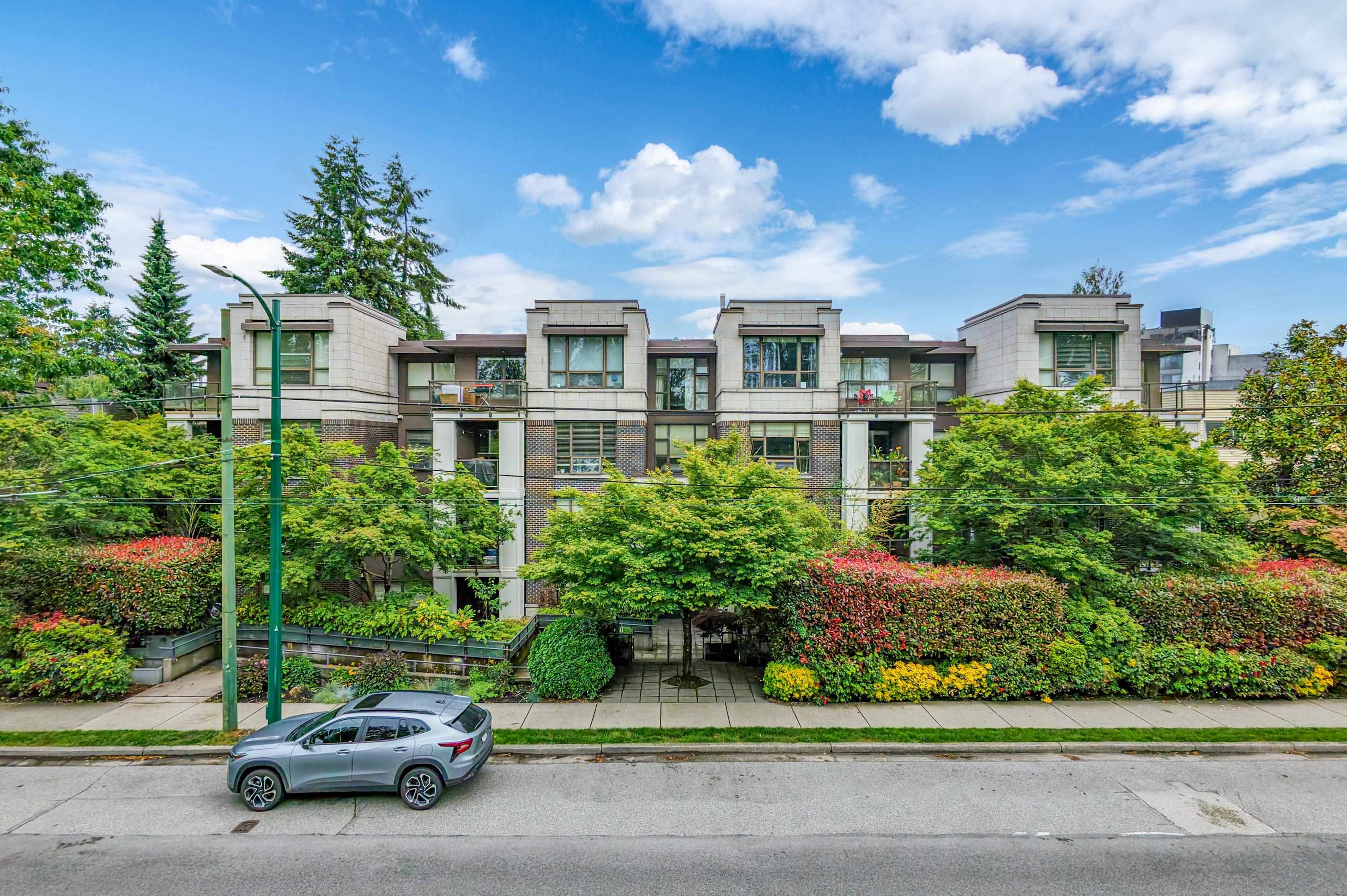 307 3839 4TH AVENUE, R3133642, BC,