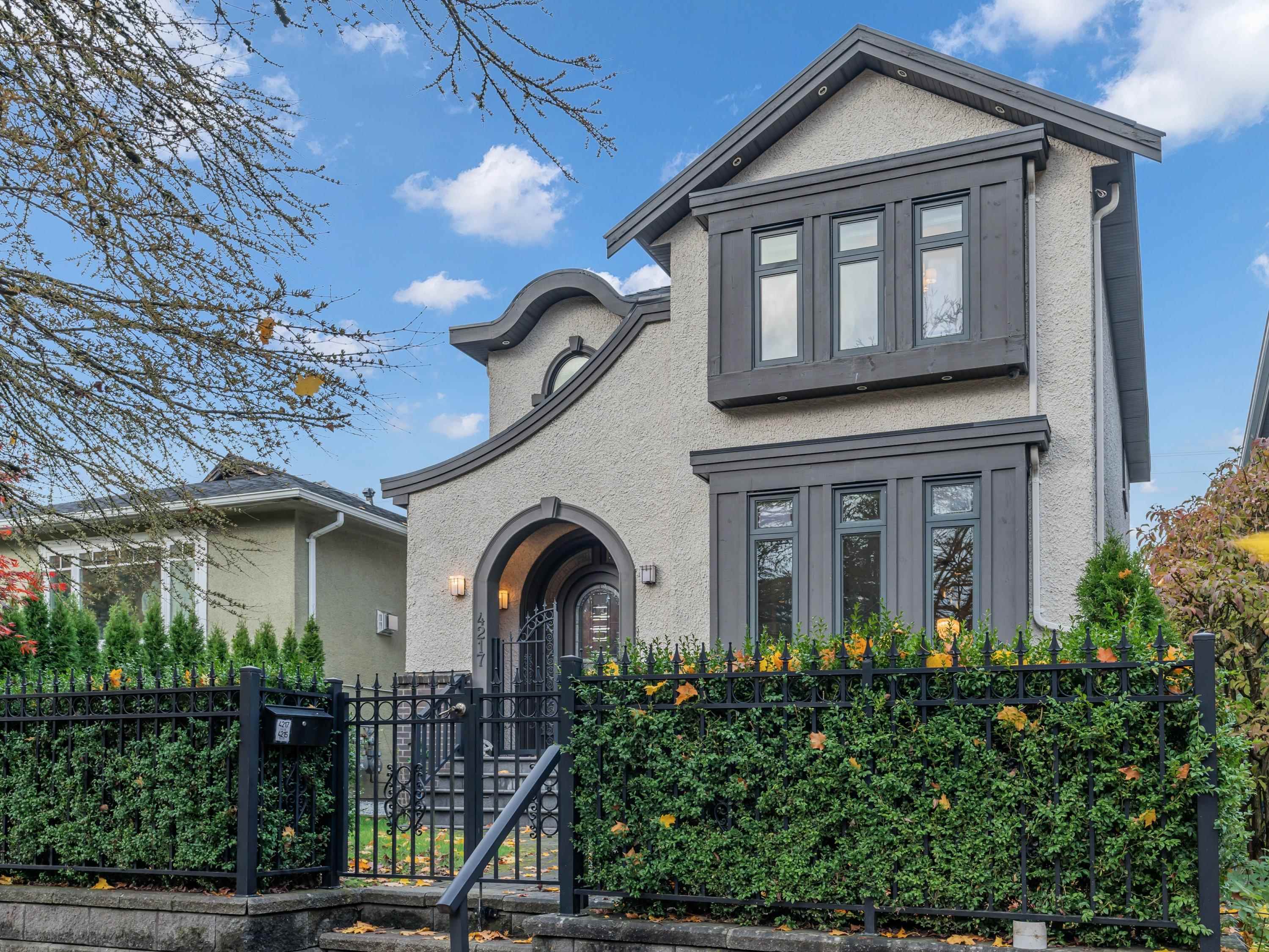 4217 W 16TH AVENUE, Vancouver BC V6R 3E5, R3134084, BC,