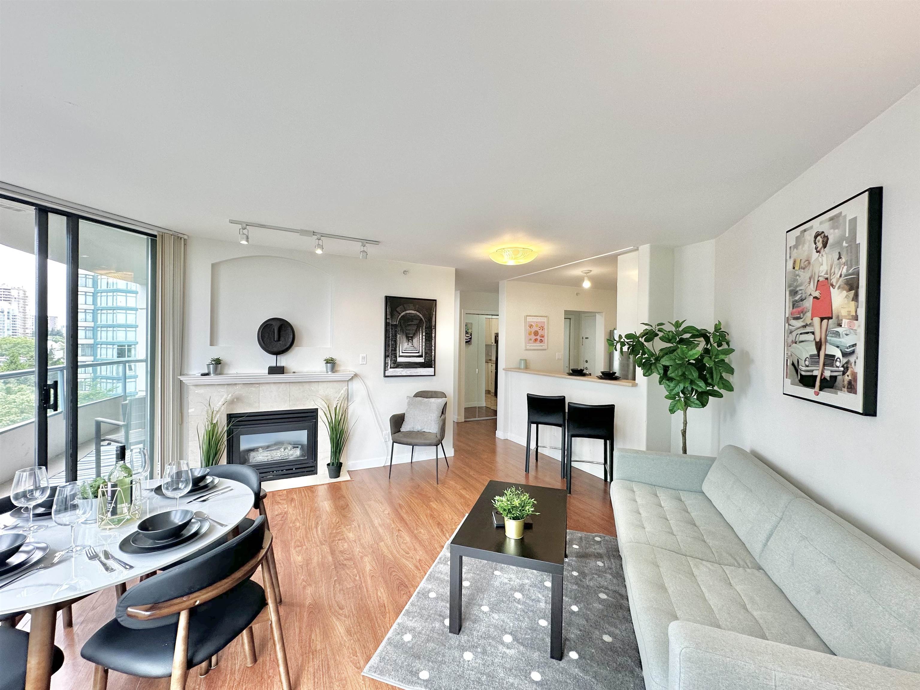 902 4567 HAZEL STREET, R3134350, BC,