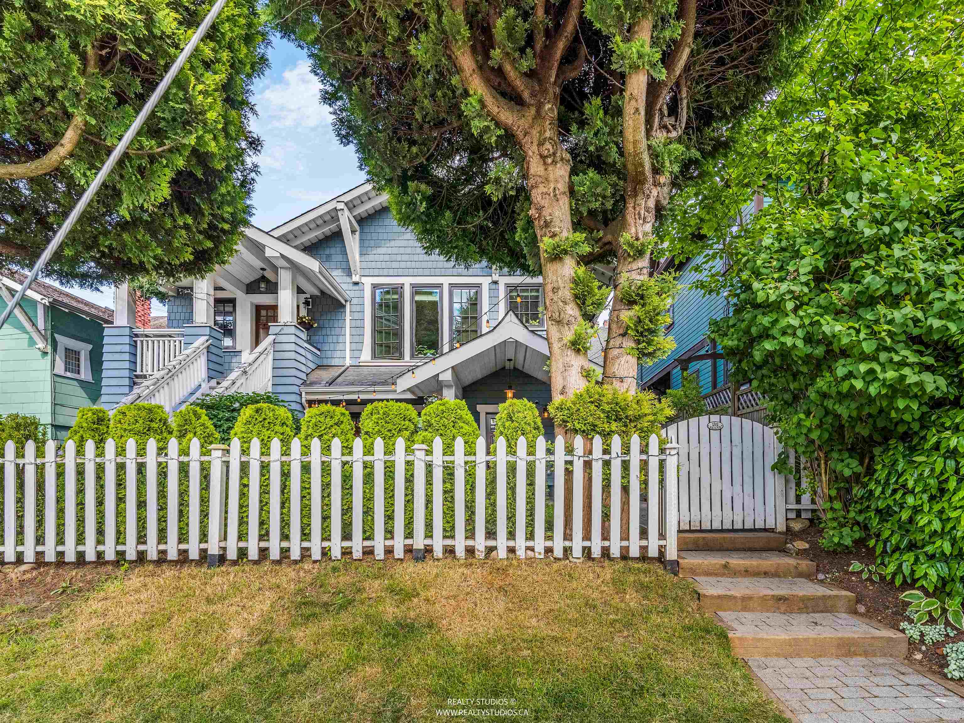 436 LAKEWOOD DRIVE, Vancouver BC V5L 4L7, R3134361, BC,