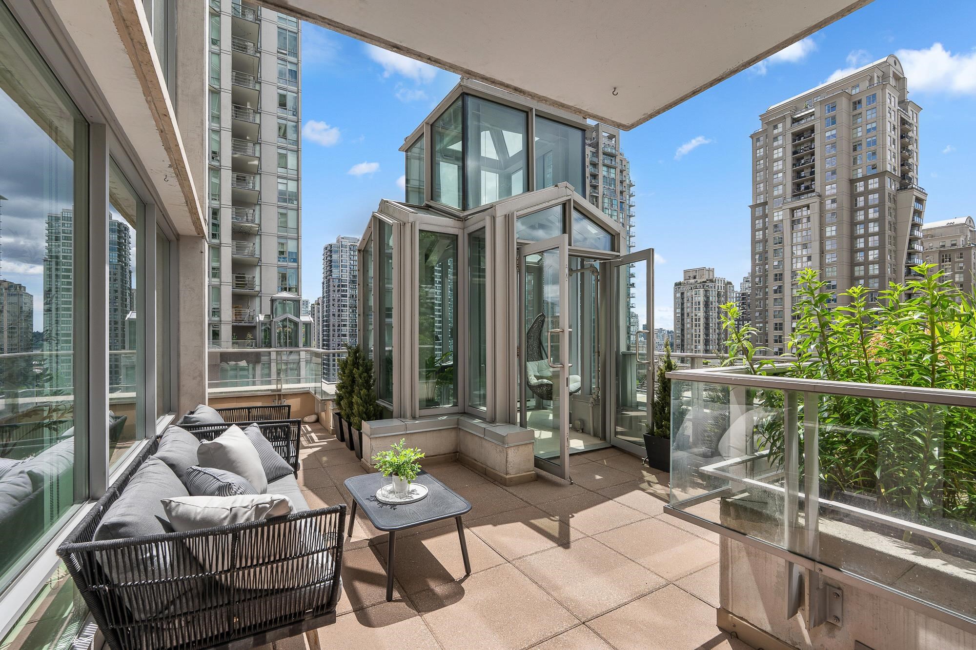 901 565 SMITHE STREET, R3134411, BC,