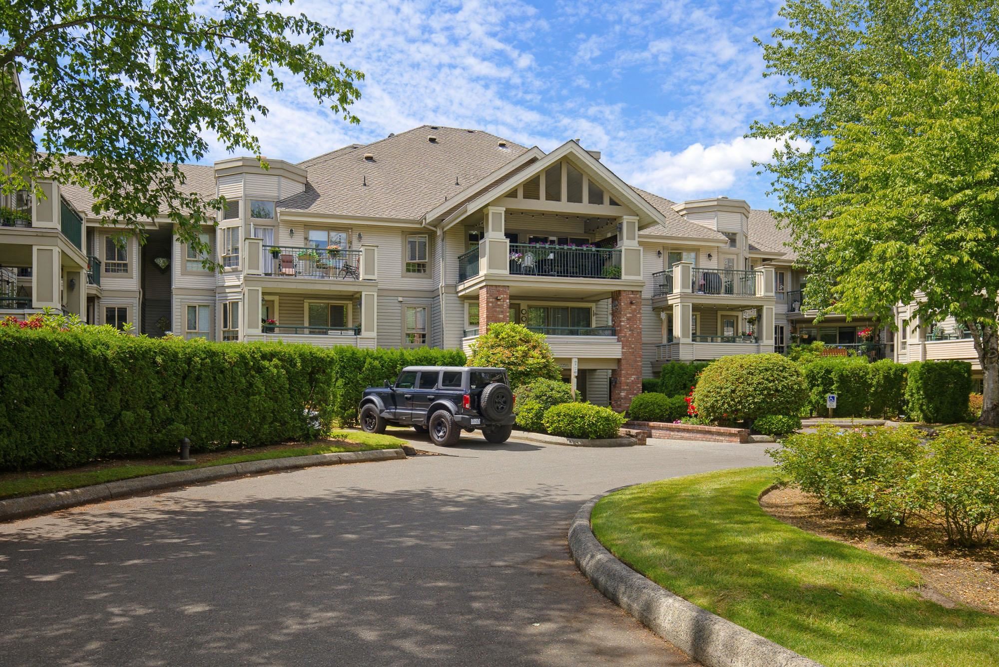 112 22015 48 AVENUE, R3135002, BC,