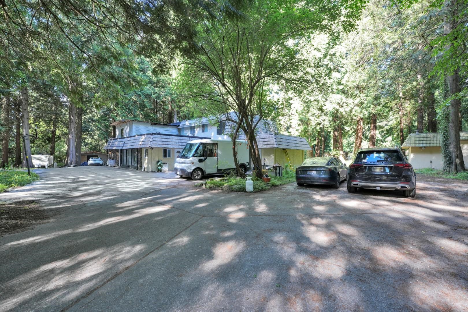MLS® listing #R3135368 for sale located at 2838 132 STREET, Surrey BC V4P 1K2