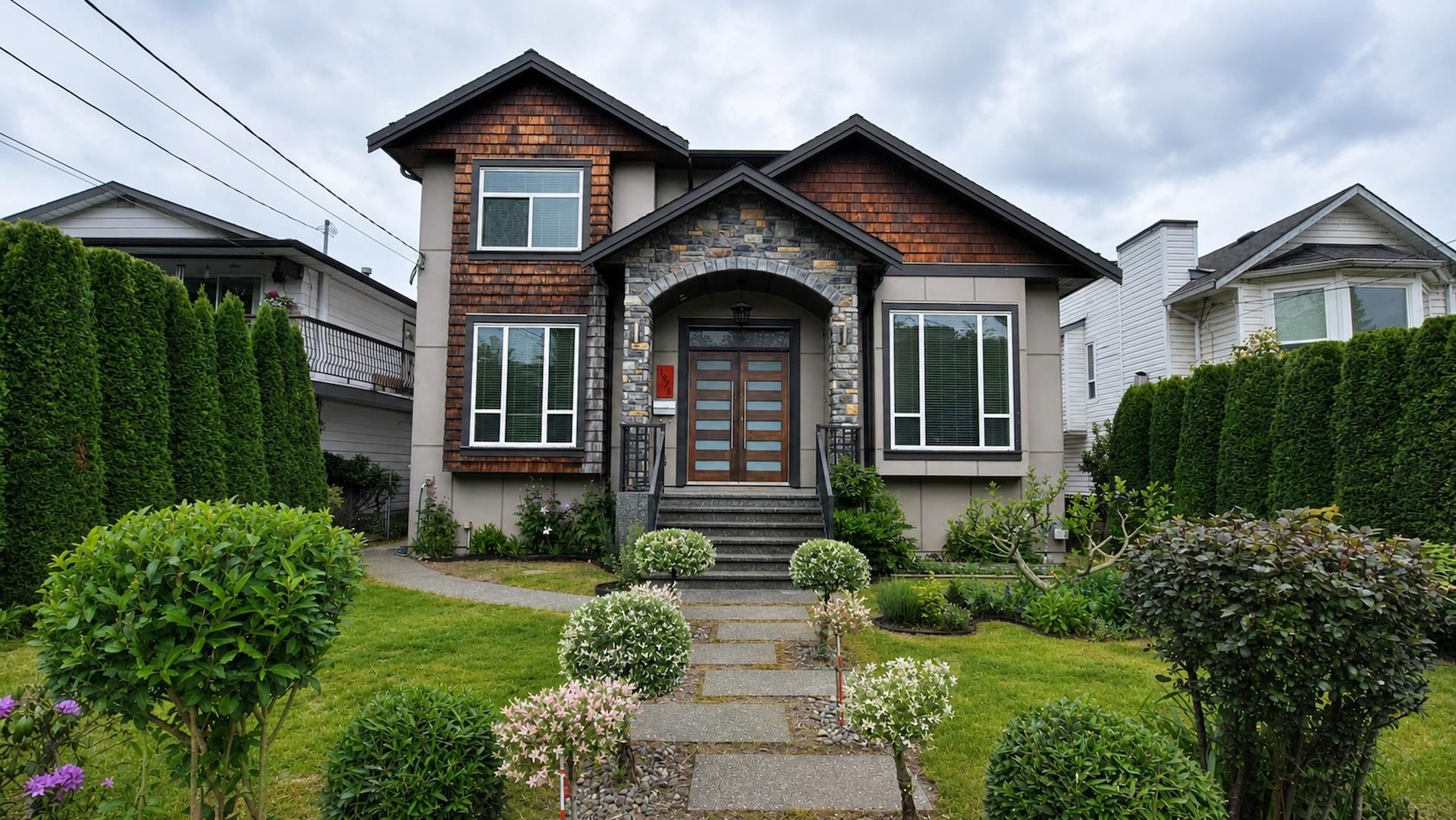 1975 COQUITLAM AVENUE, Port Coquitlam BC V3B 1J2, R3135422, BC,