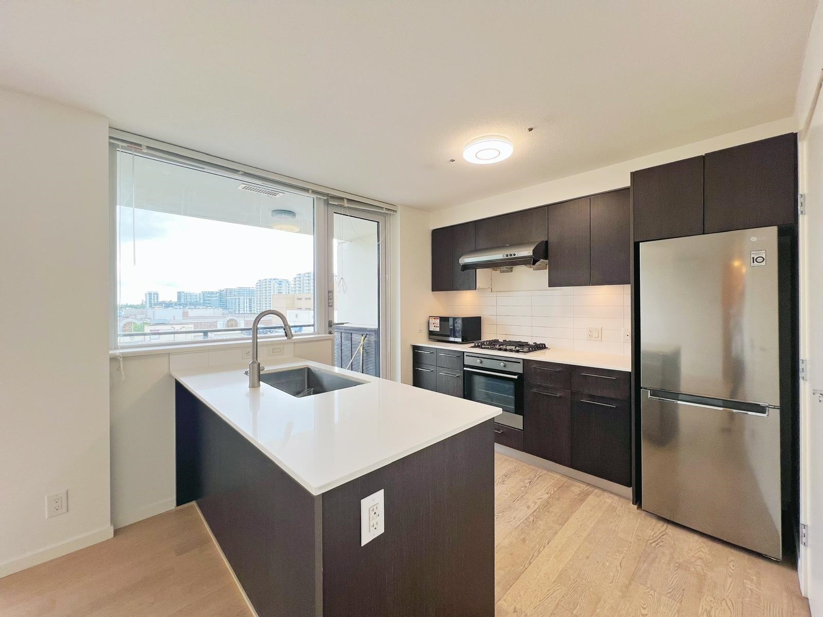 906 7979 FIRBRIDGE WAY, R3135440, BC,