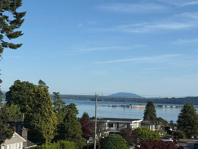1243 PARKER STREET, White Rock BC V4B 4S2, R3135456, BC,
