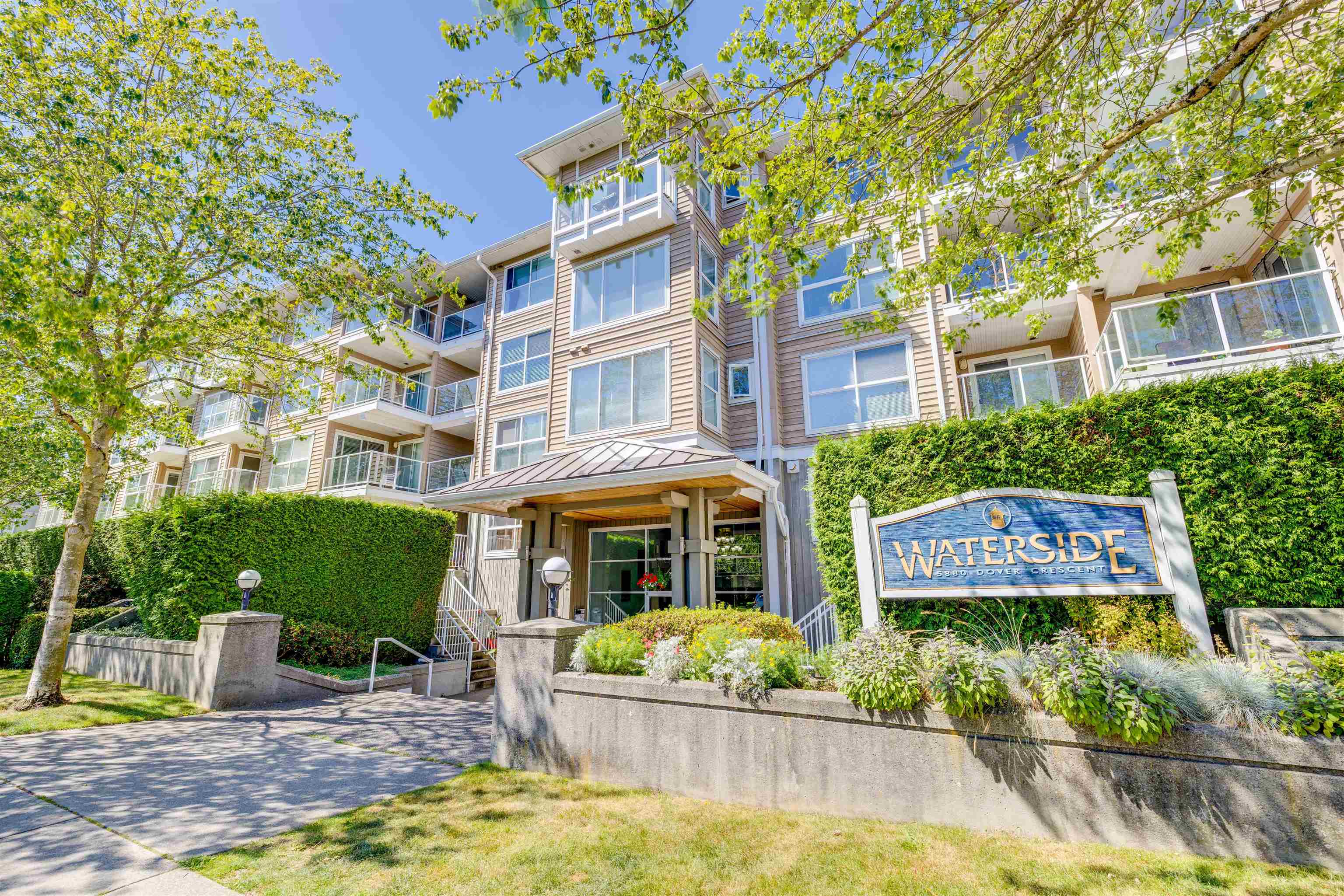 145 5880 DOVER CRESCENT, R3135612, BC,