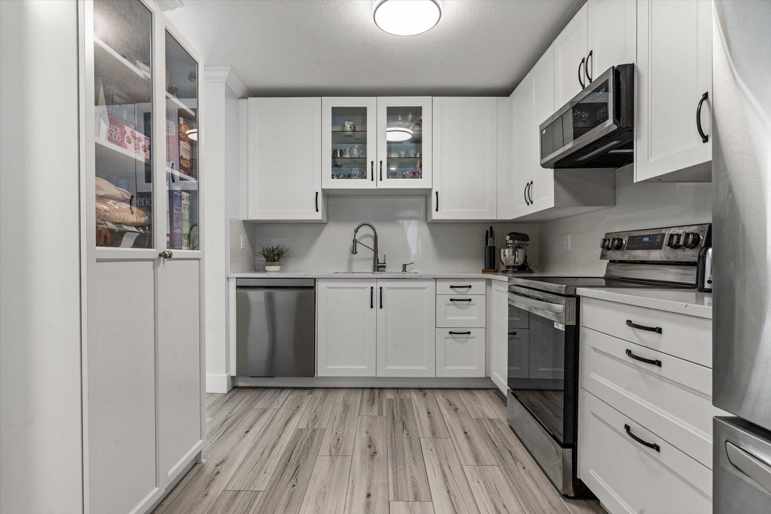9 5536 VEDDER ROAD, R3135773, BC,