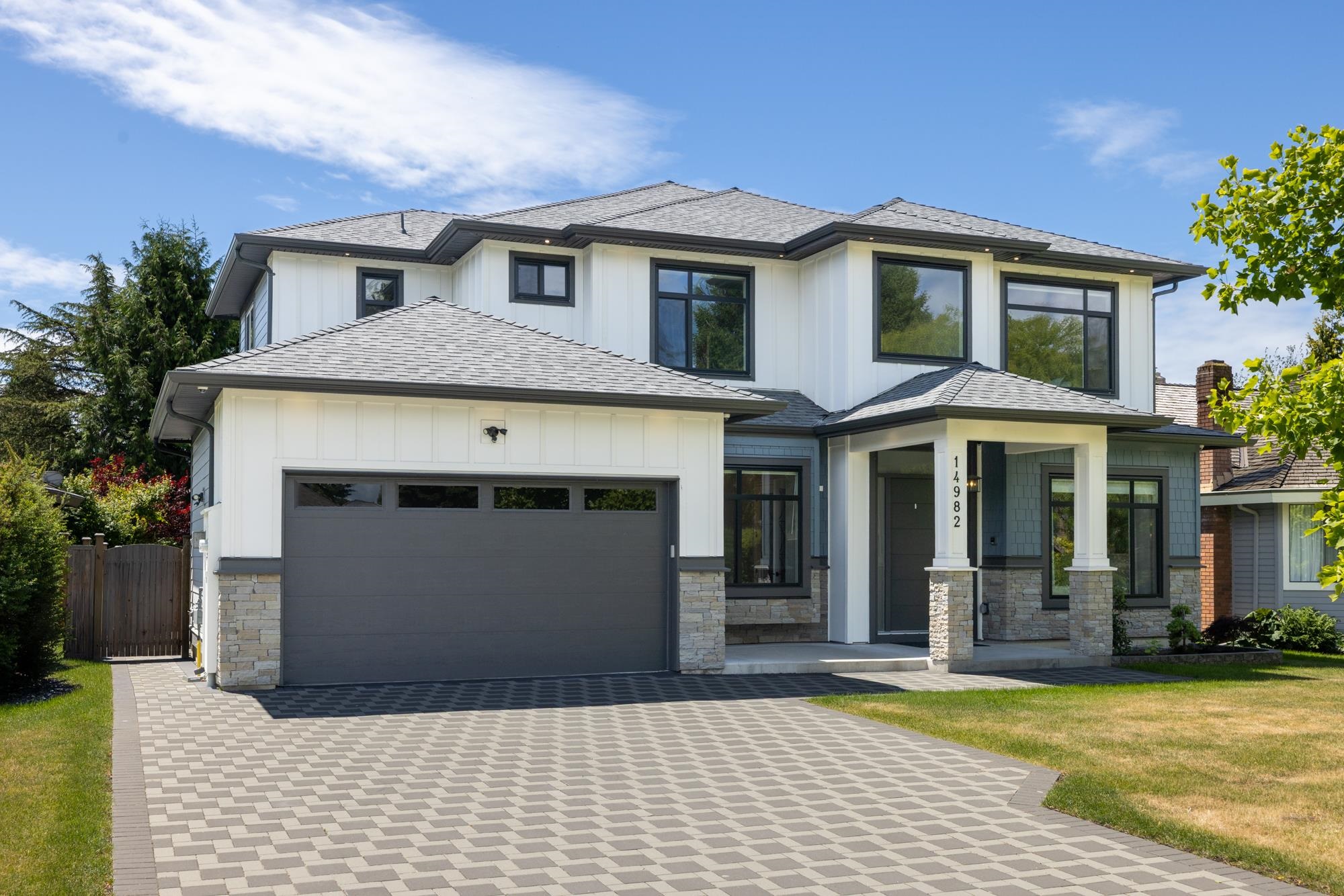 14982 21 AVENUE, Surrey BC V4A 8G3, R3135889, BC,